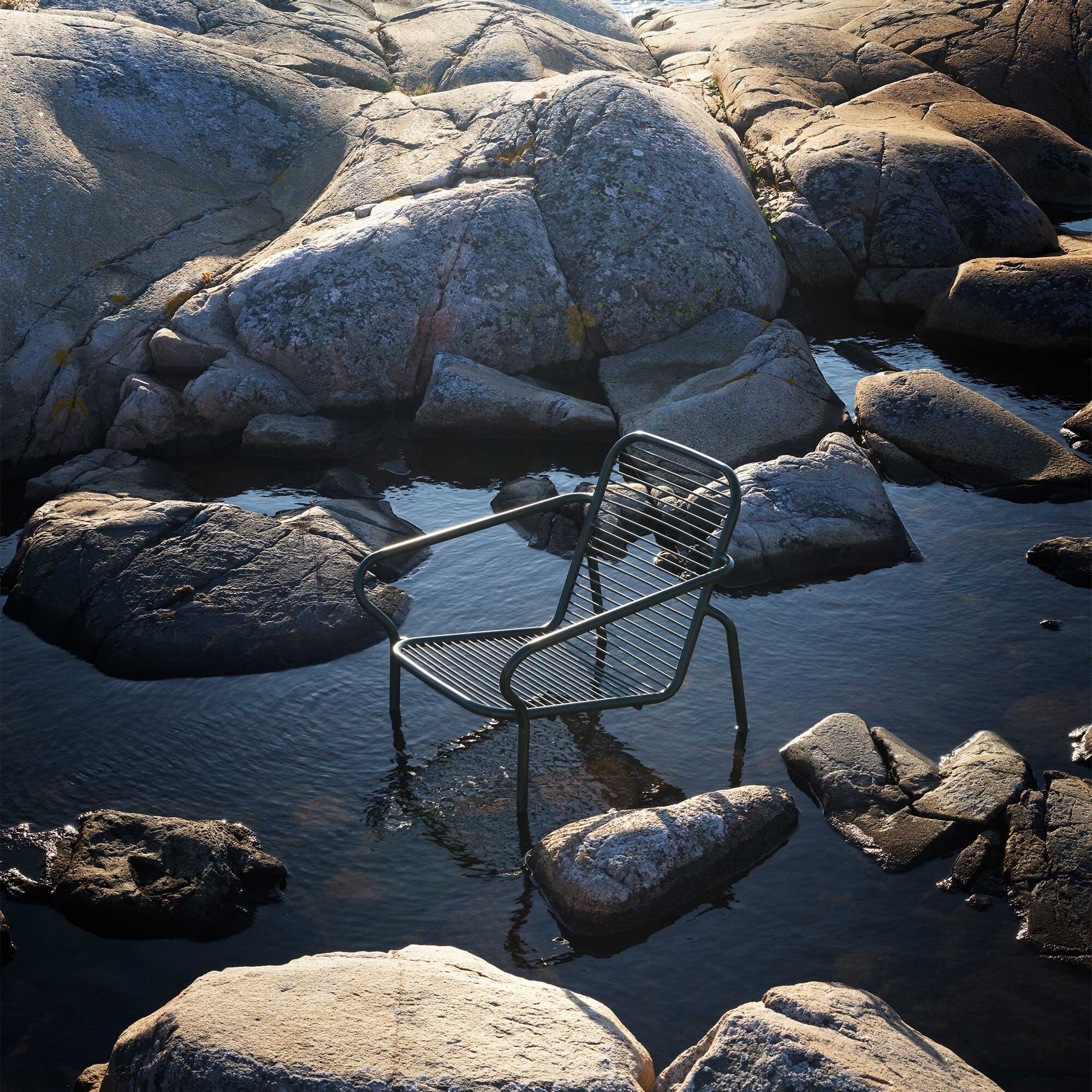 Vig Outdoor Lounge Chair