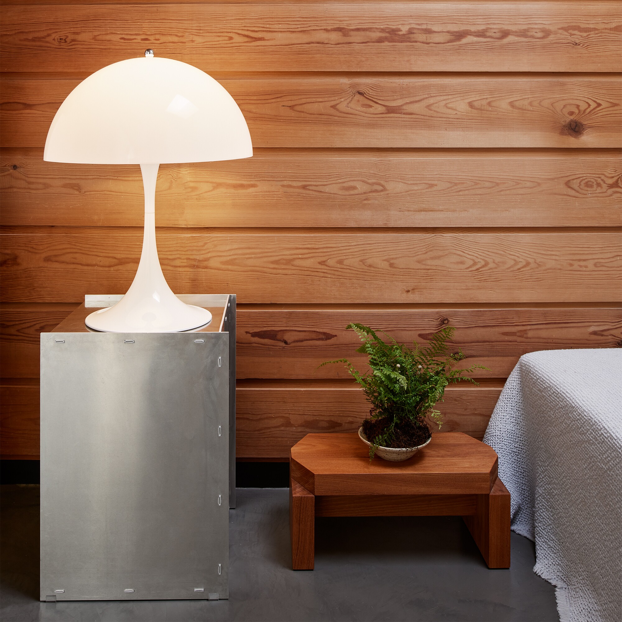 Panthella 400 Table Lamp