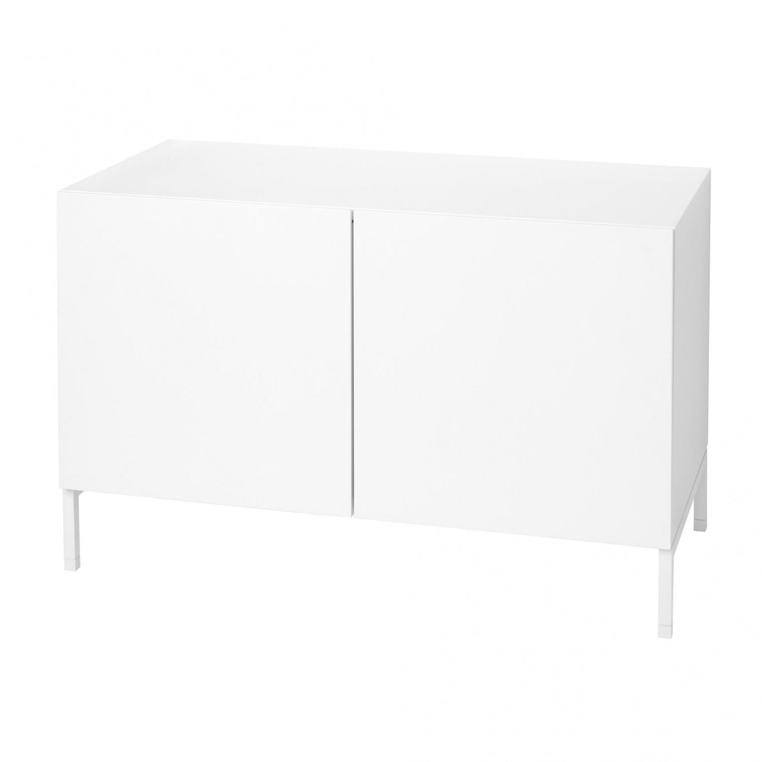 Urban Minimalist Wardorbe