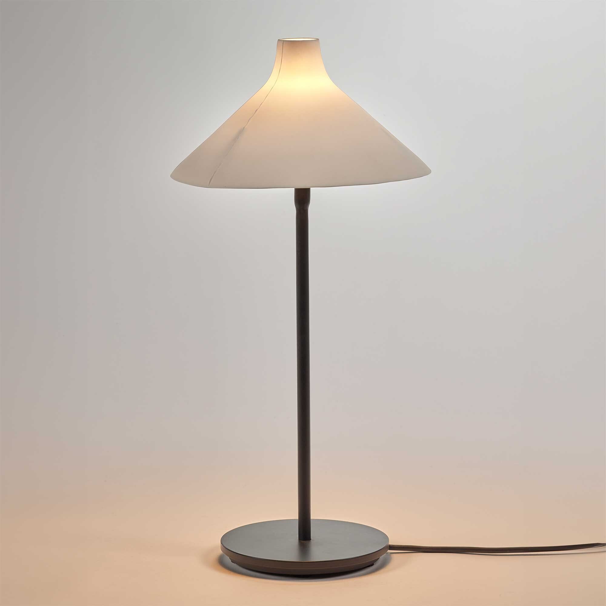 Seam Table Lamp S