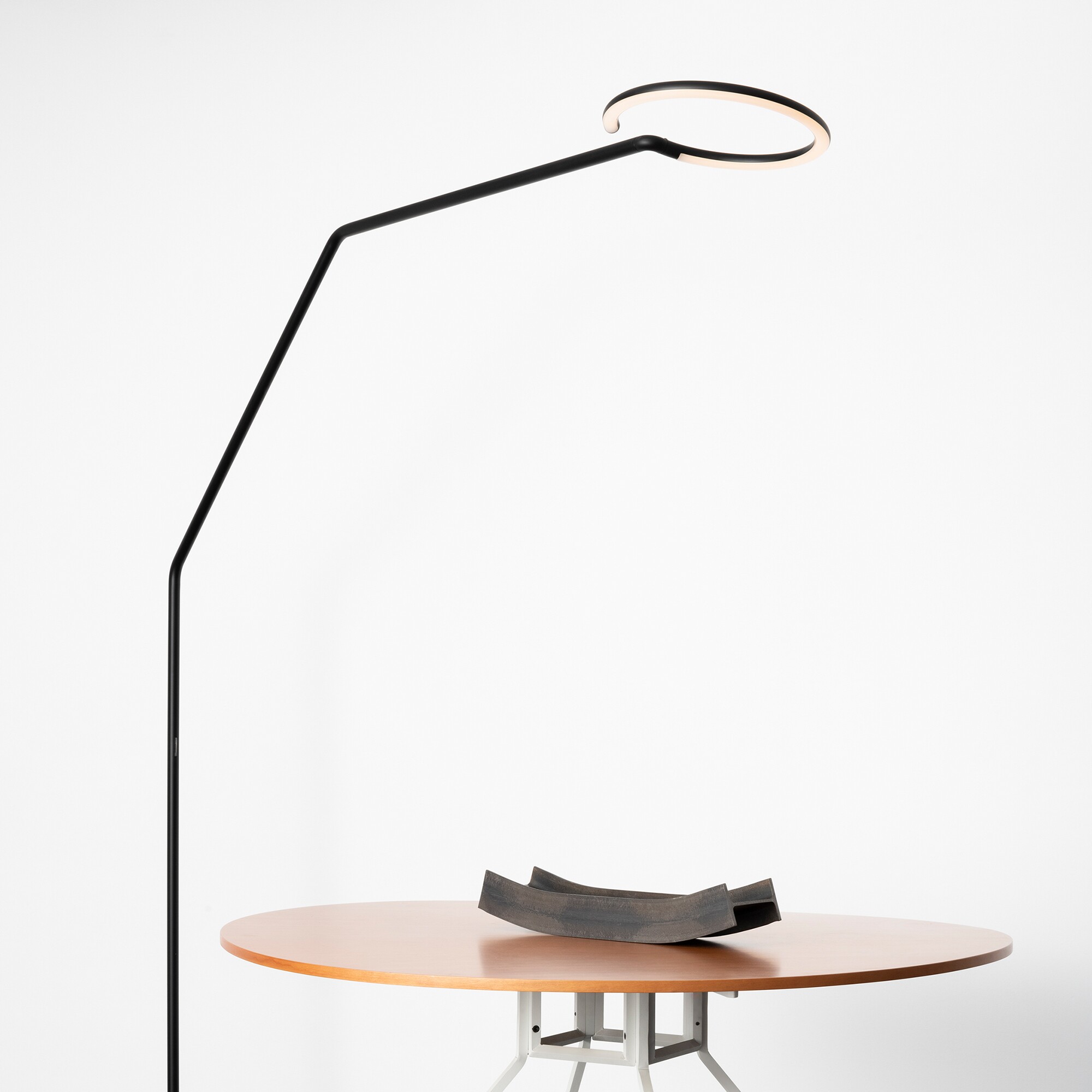 Vine Light LED Floor Lamp