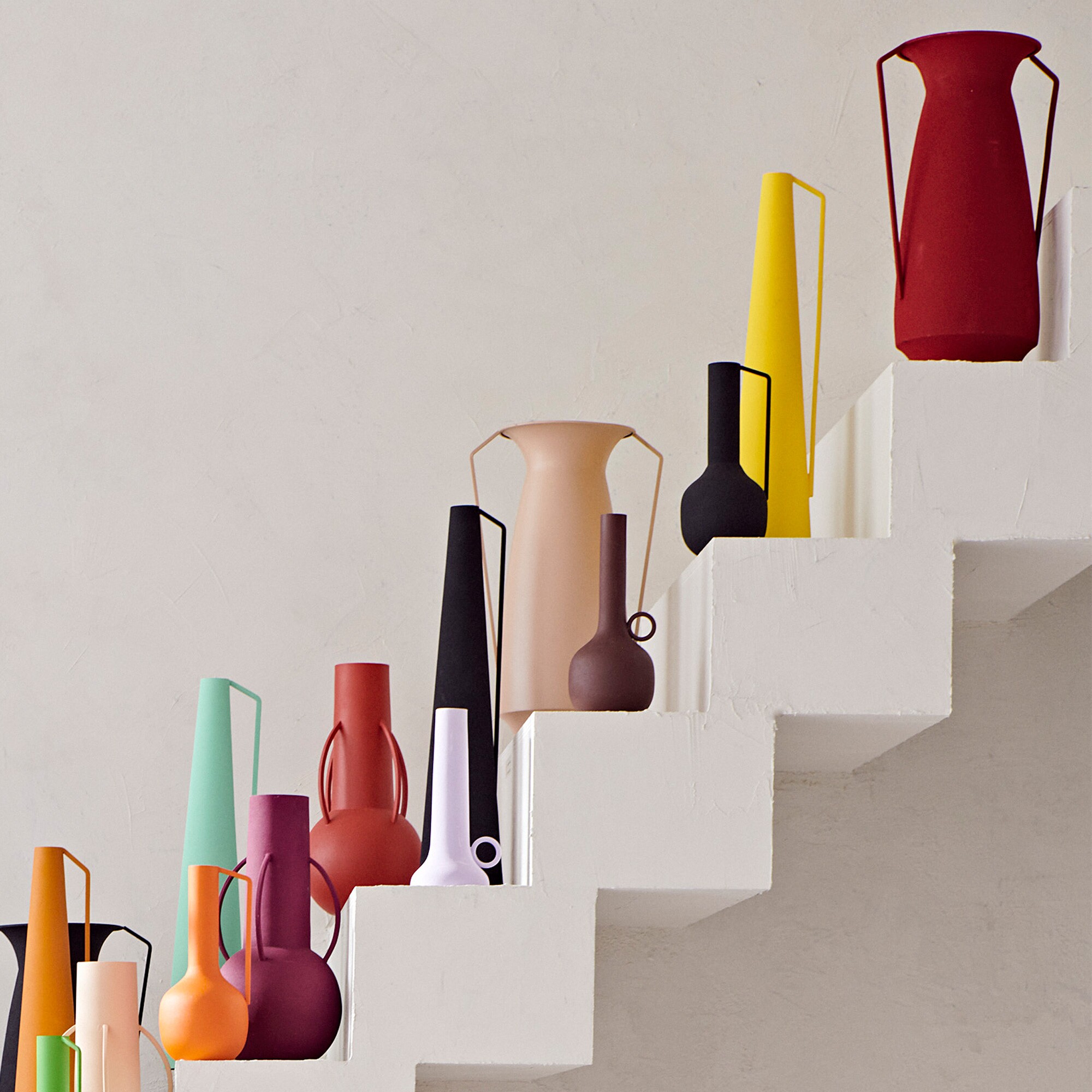 Roman Vaset Set of 4