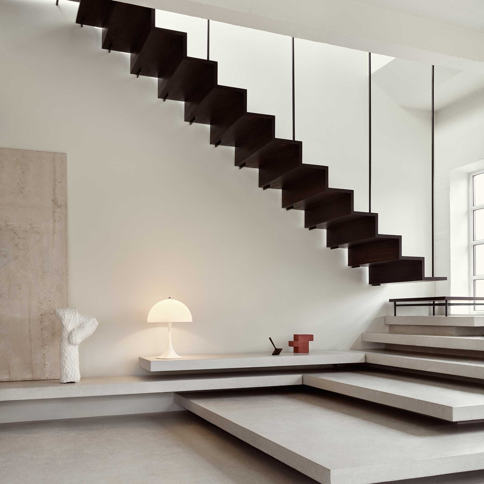 Panthella 400 Table Lamp