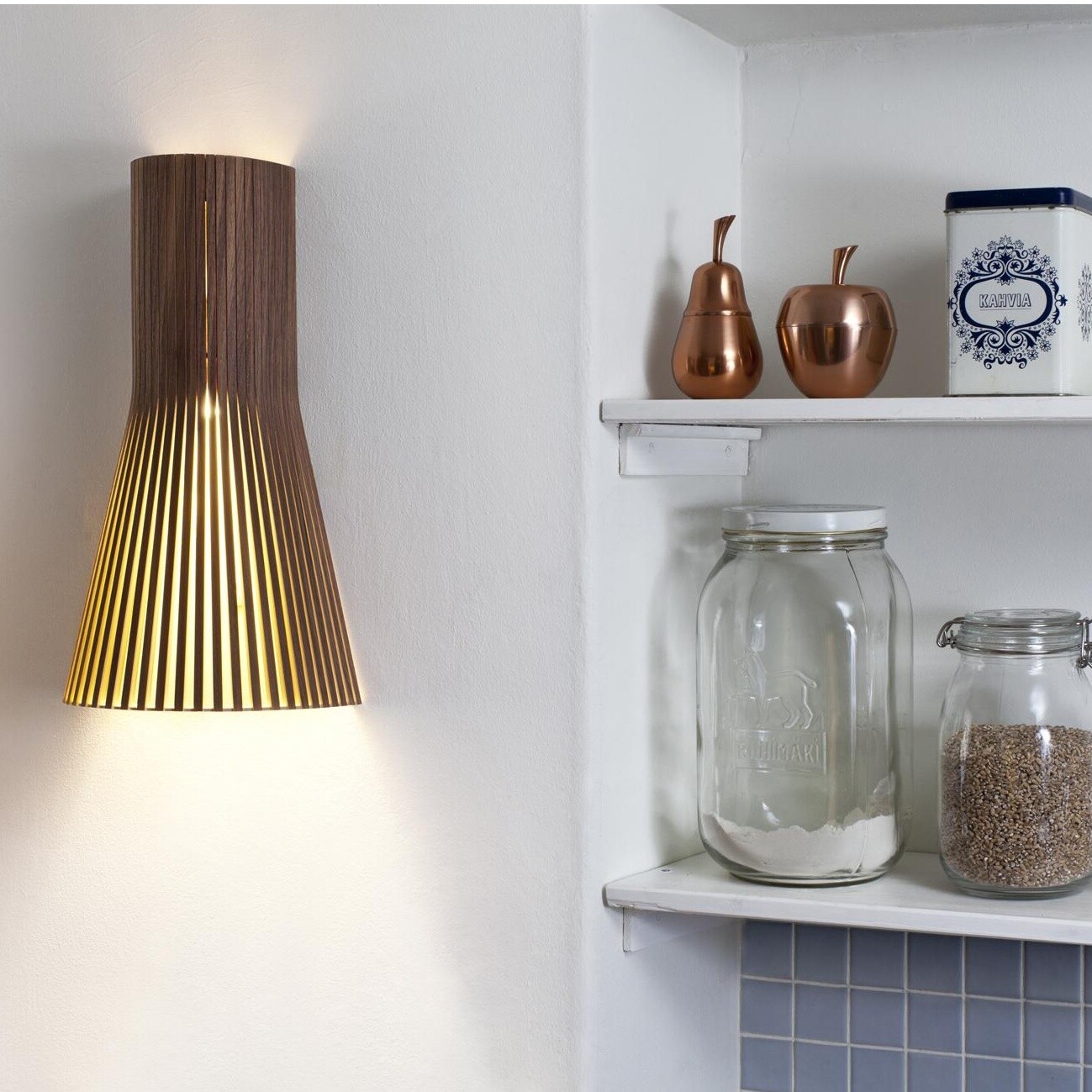 Secto 4231 Wall Lamp