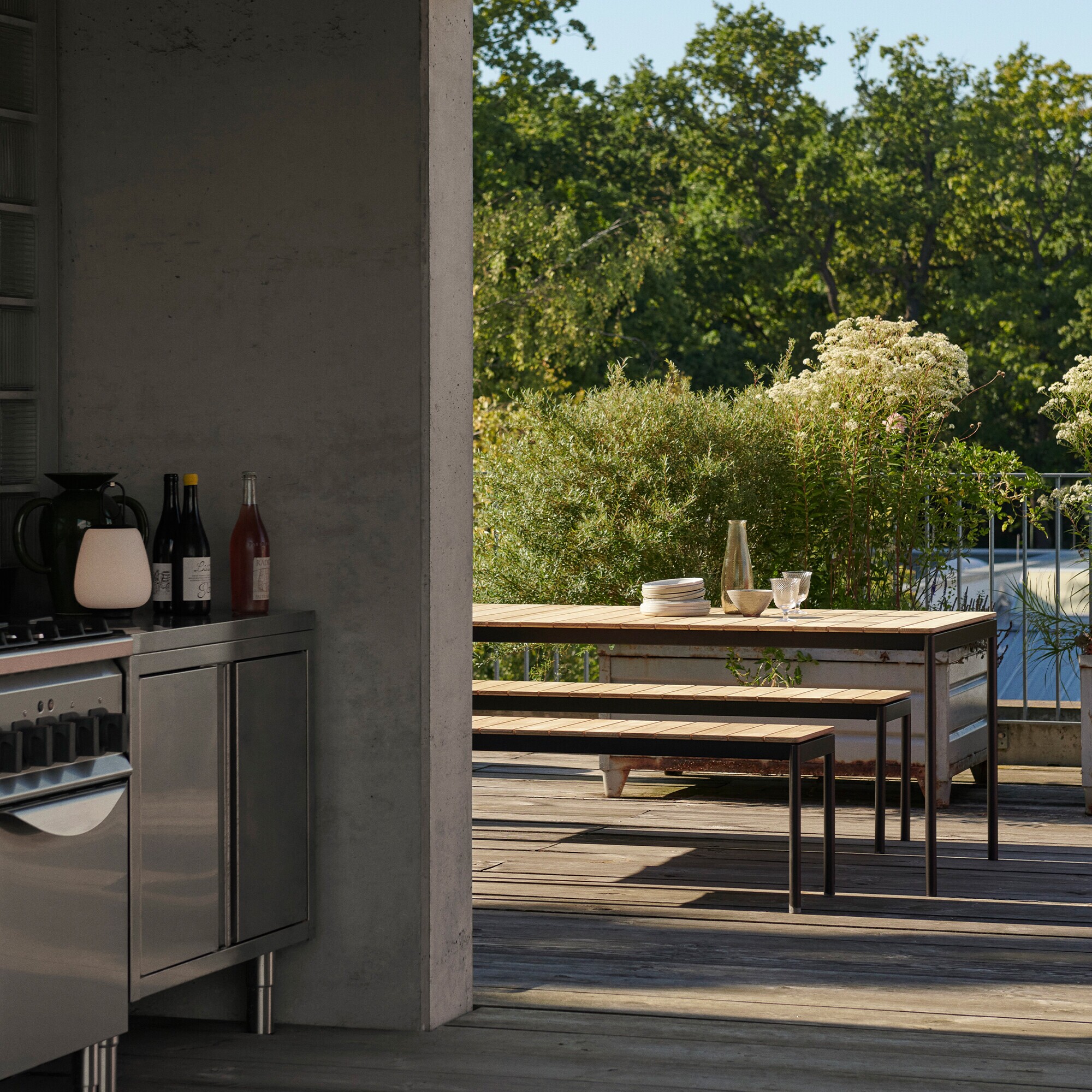 Ville AV28 Garden Bench L