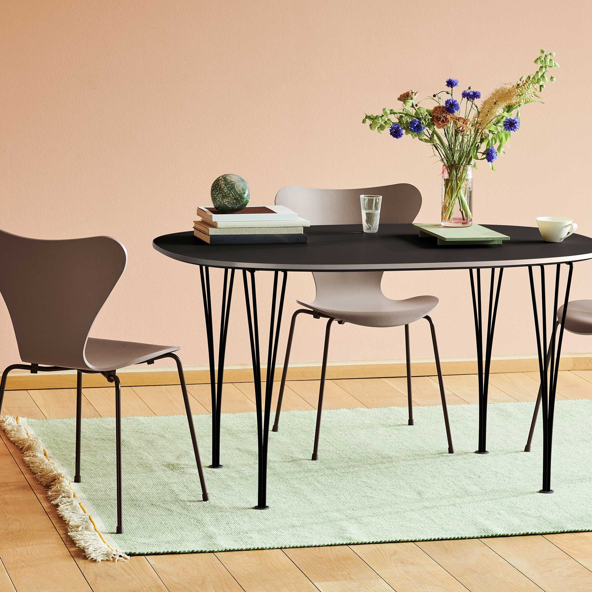 Series 7™ Chair Dyed Ash Brown Bronze