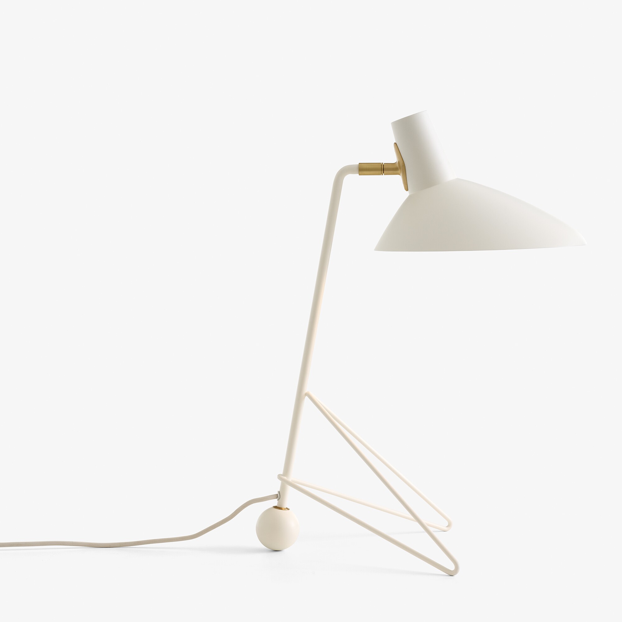 Tripod HM9 Table Lamp