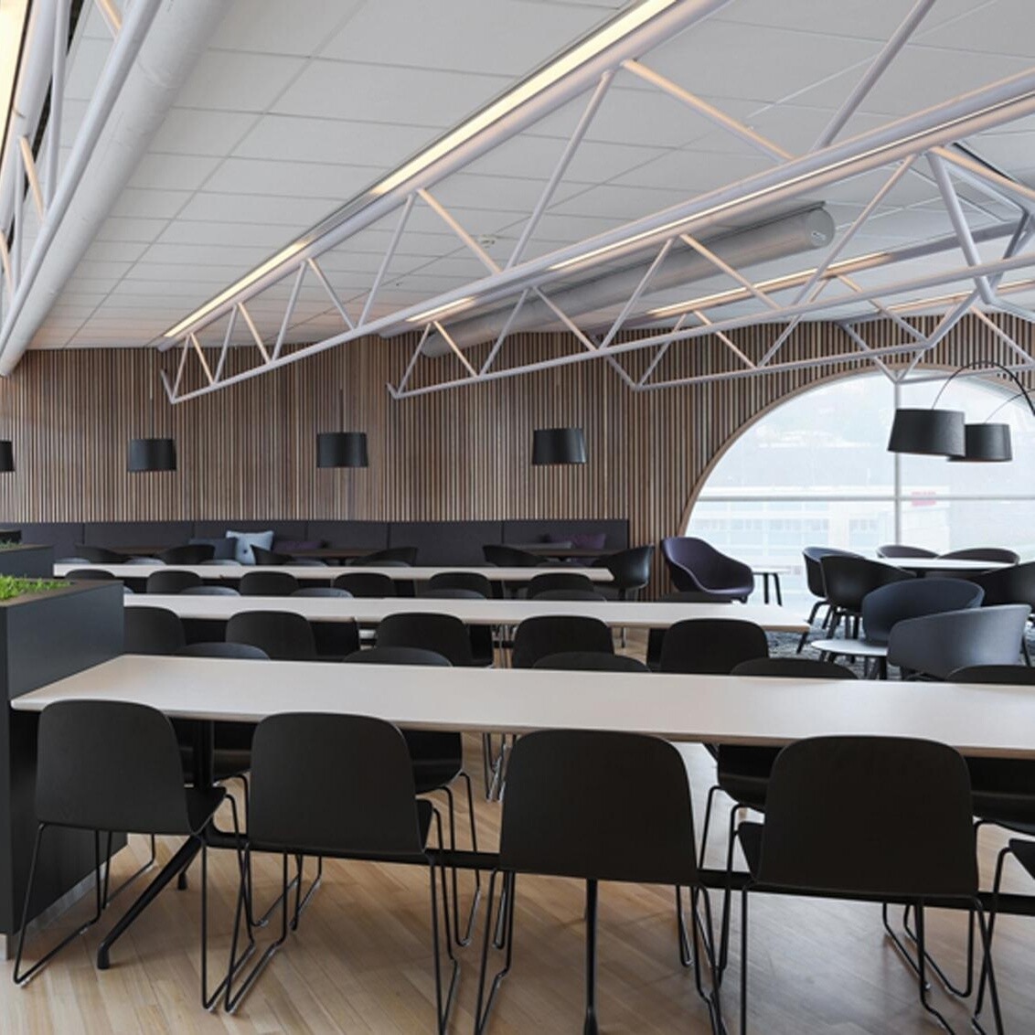 Visu Chair With Skid Legs