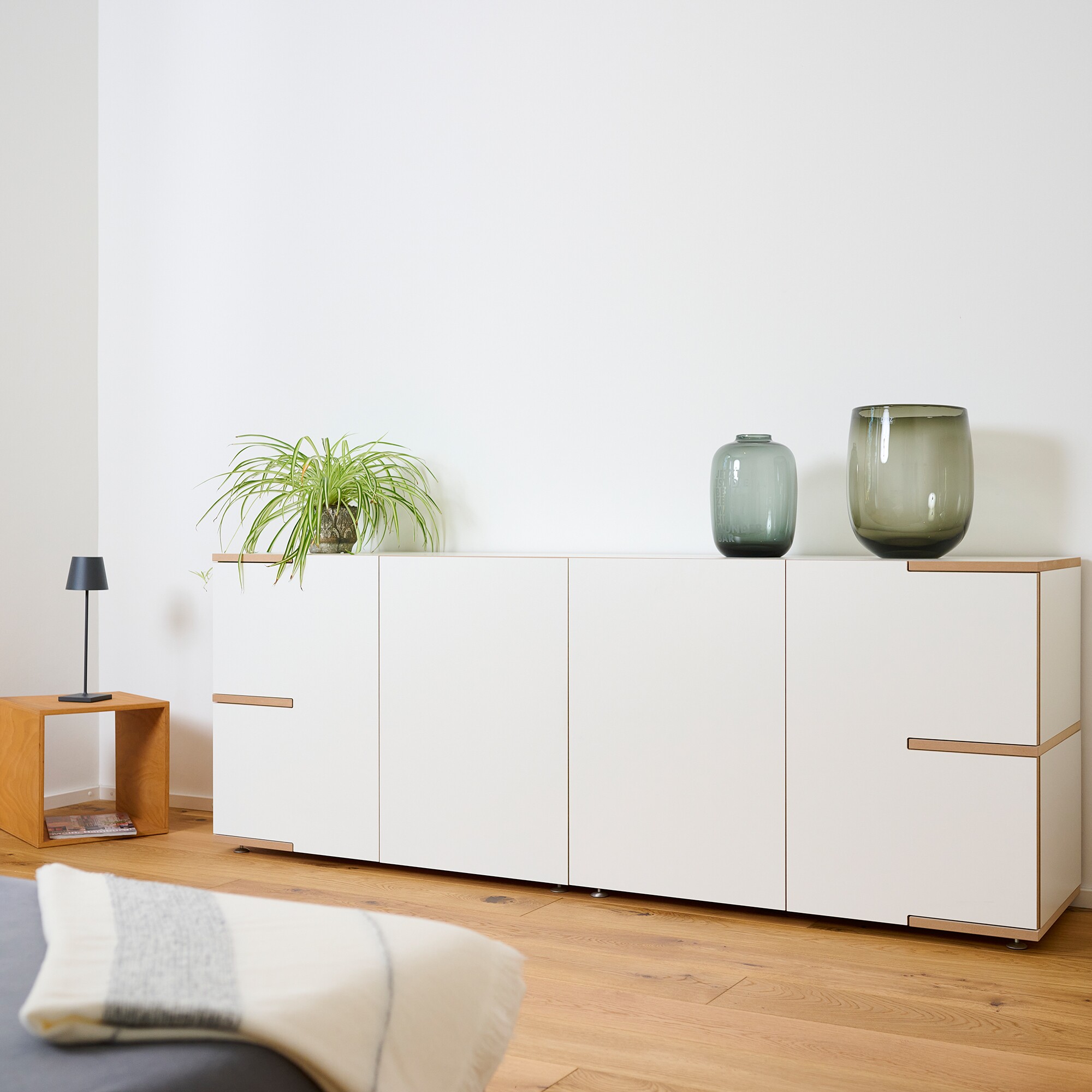 Stau Low 200 Sideboard 200x75cm