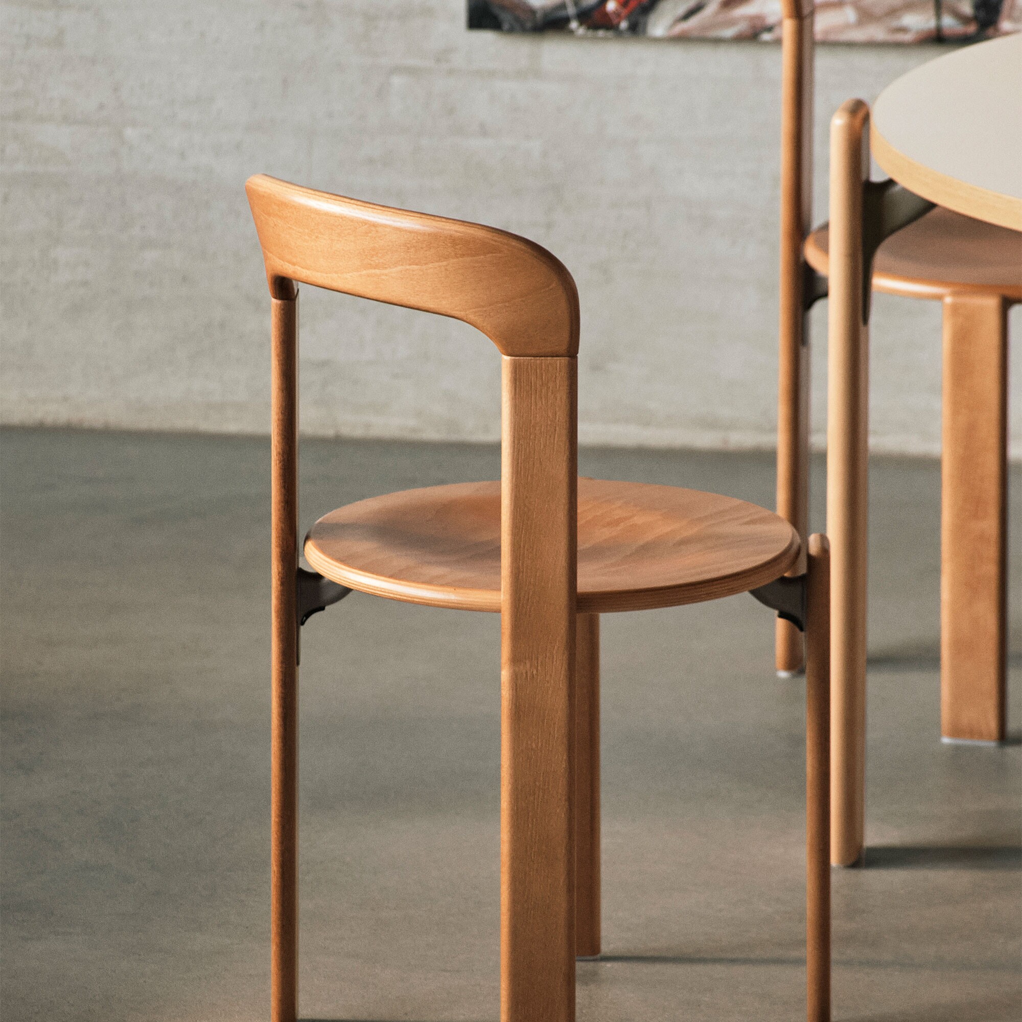 Rey Dining Table Laminate Ø128cm