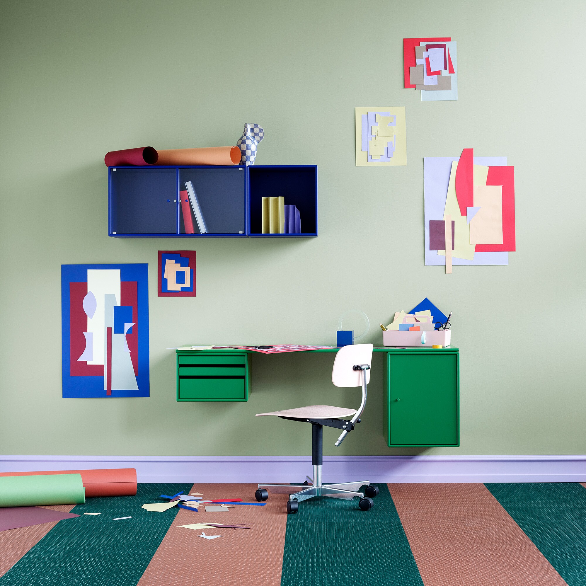 Workshop Wall Console