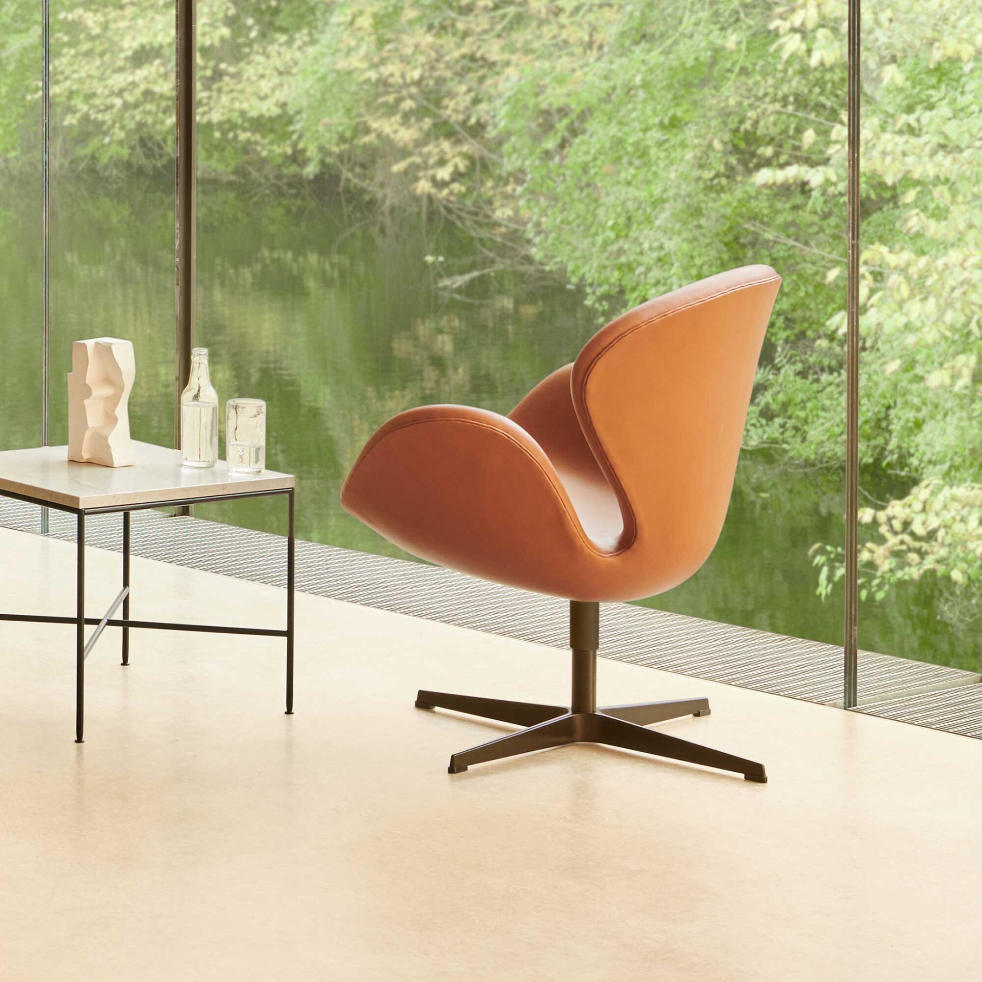 Swan™ Chair Leather Brown Bronze Base