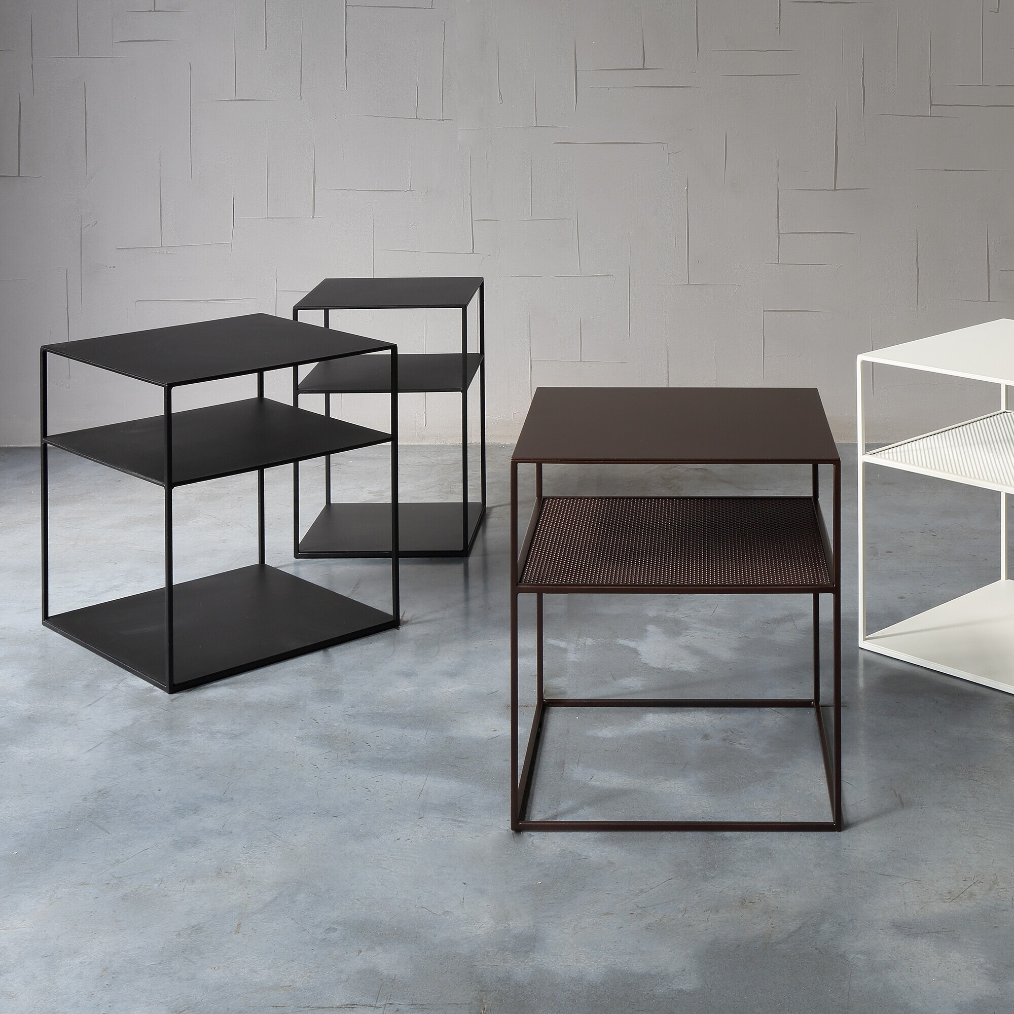 Slim Irony Triplet Side Table 40x40cm