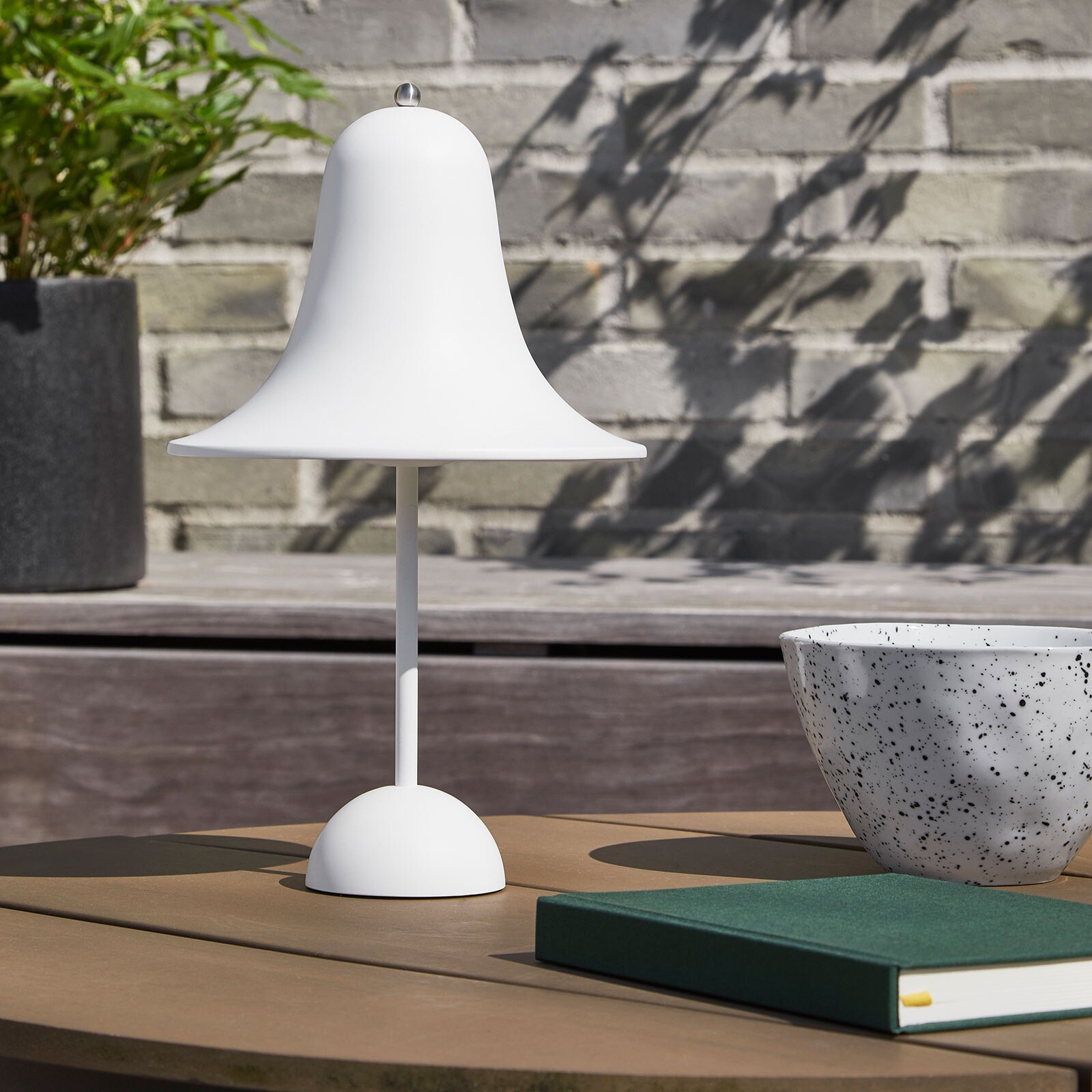 Pantop Portable LED Lamp with Battery