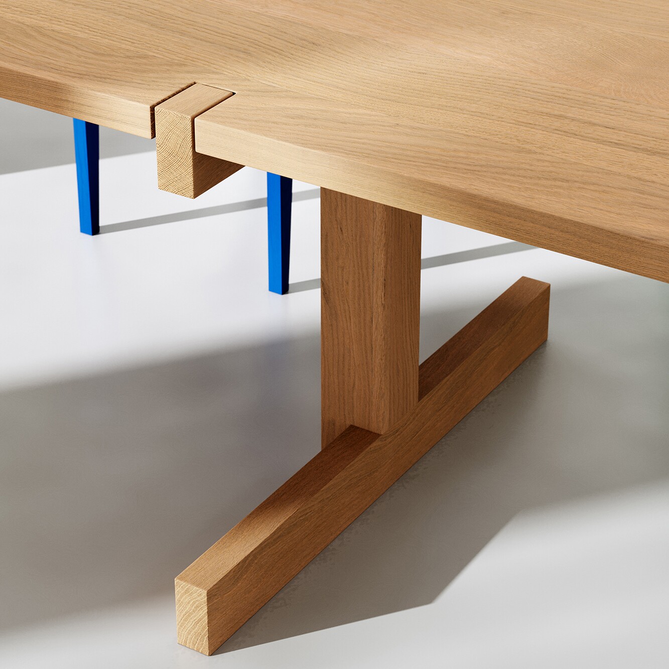 Richter XLarge Dining Table 260x92x75cm