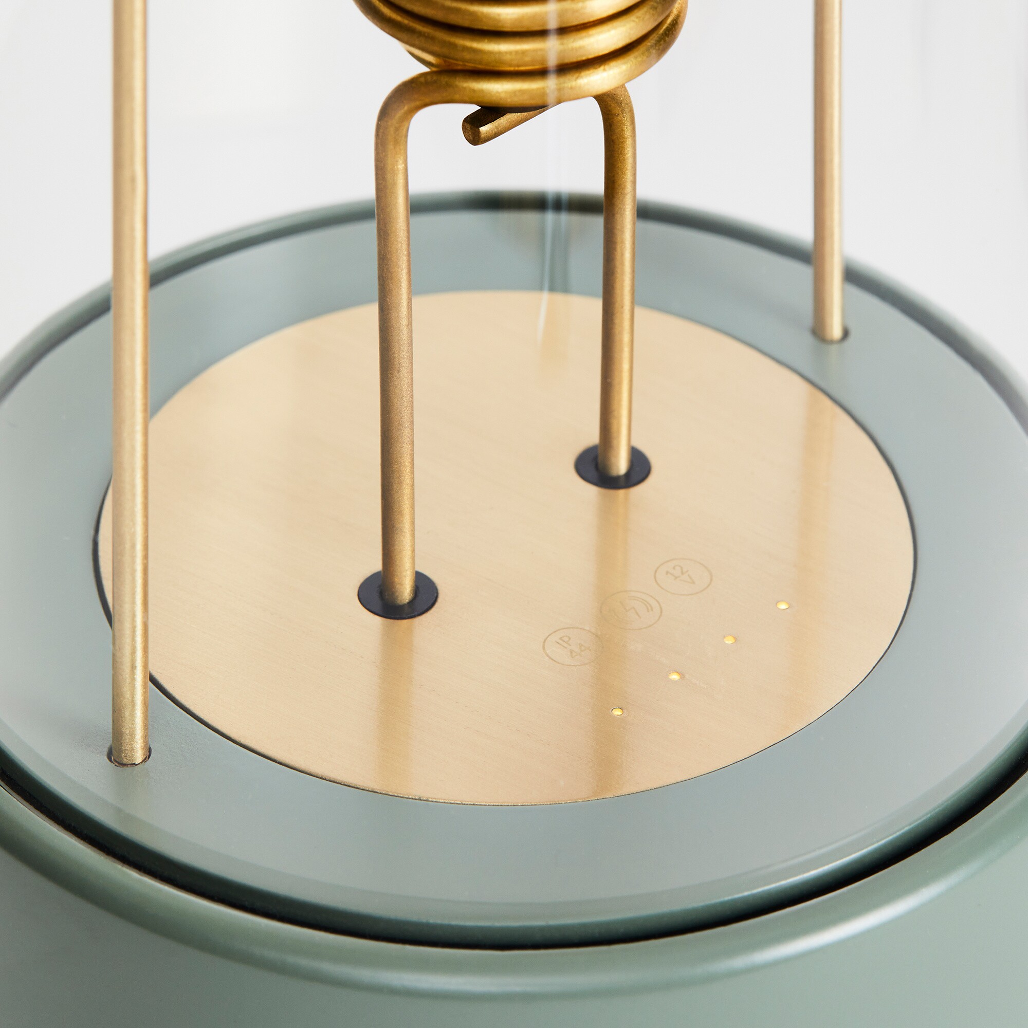 The Muse LED Lamp with Battery