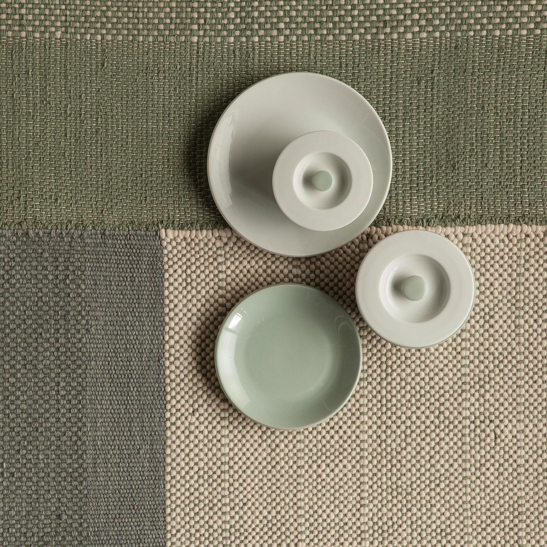 Tres Wool Felt Carpet 200x300cm