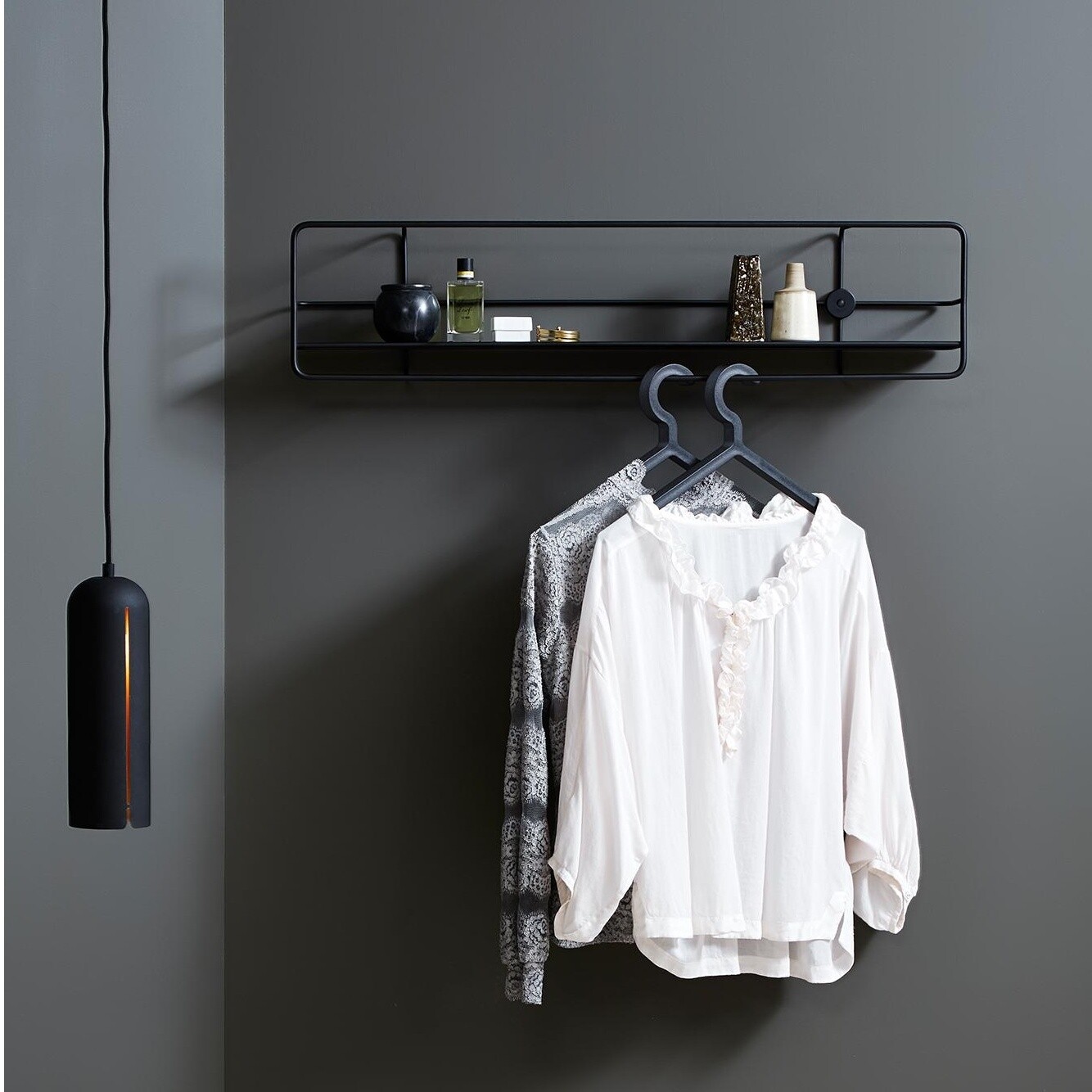 Woud Coupé Horizontal Wall Shelf