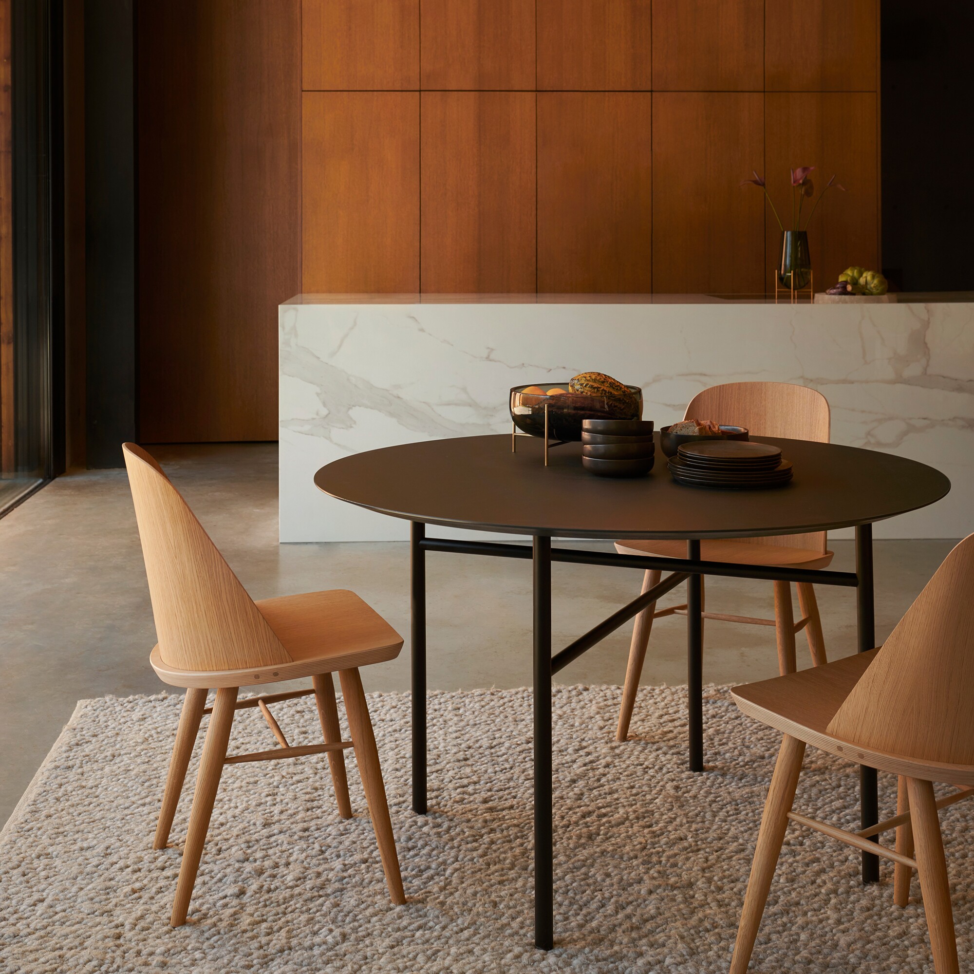 Snaregade Dining Table Ø 120cm