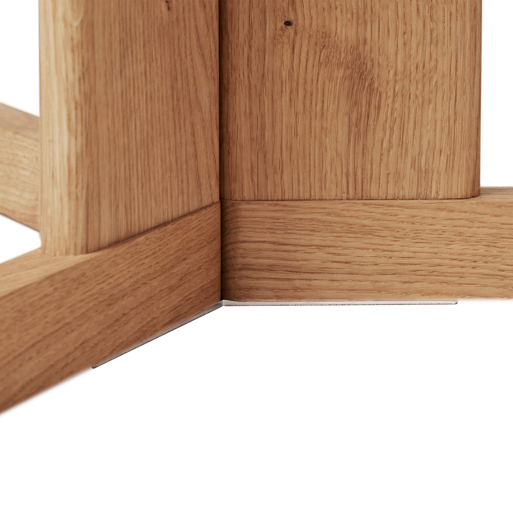 Trefoil Table Ø75cm