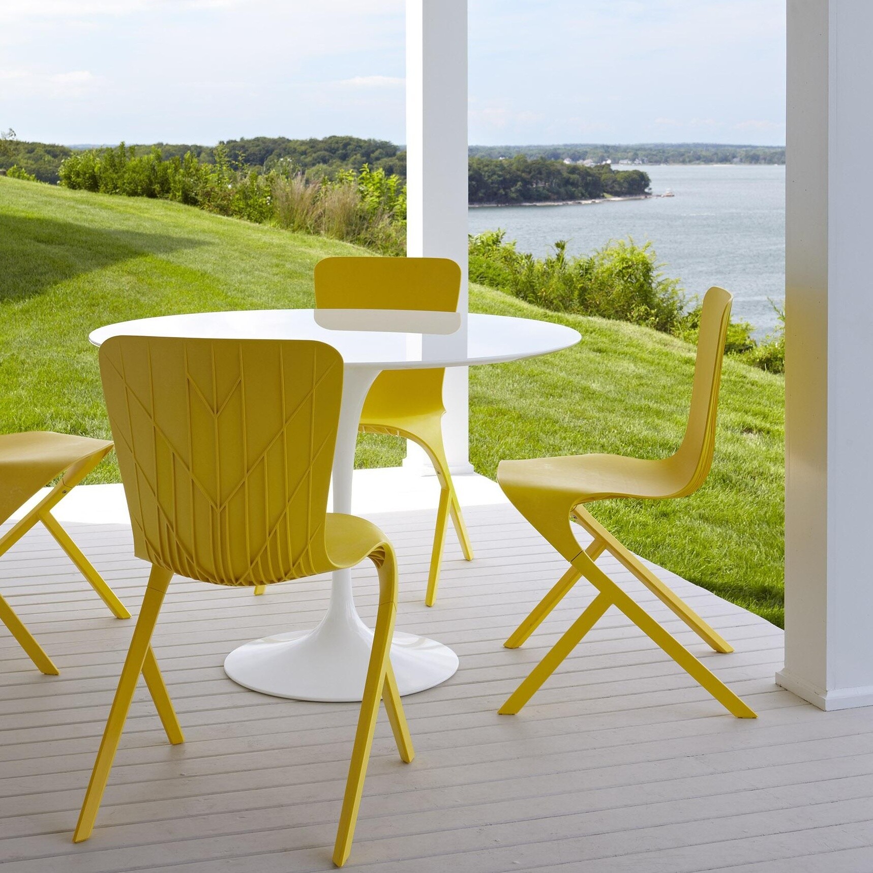 Saarinen Garden Table Ø107cm