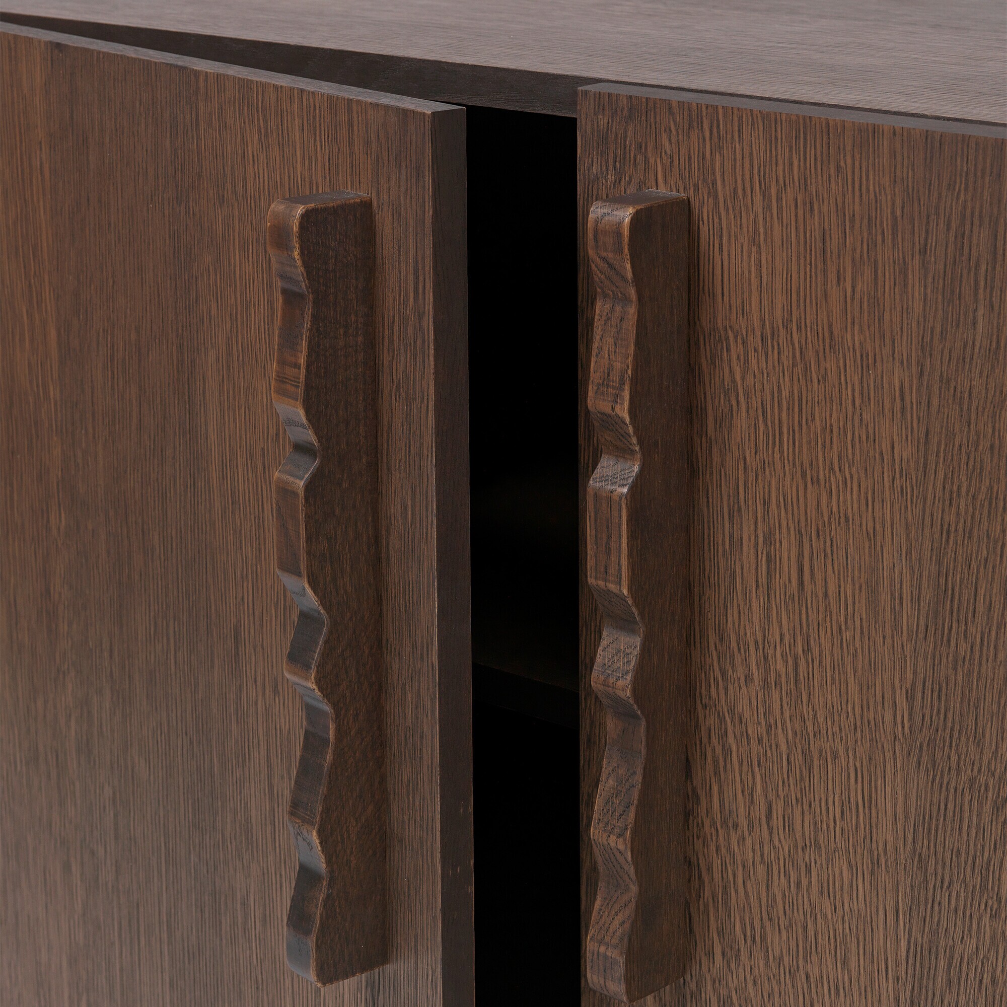 Unda Sideboard