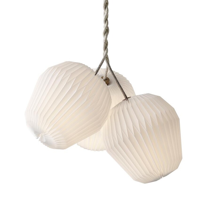 The Bouquet Suspension Lamp with 3 Lampshades