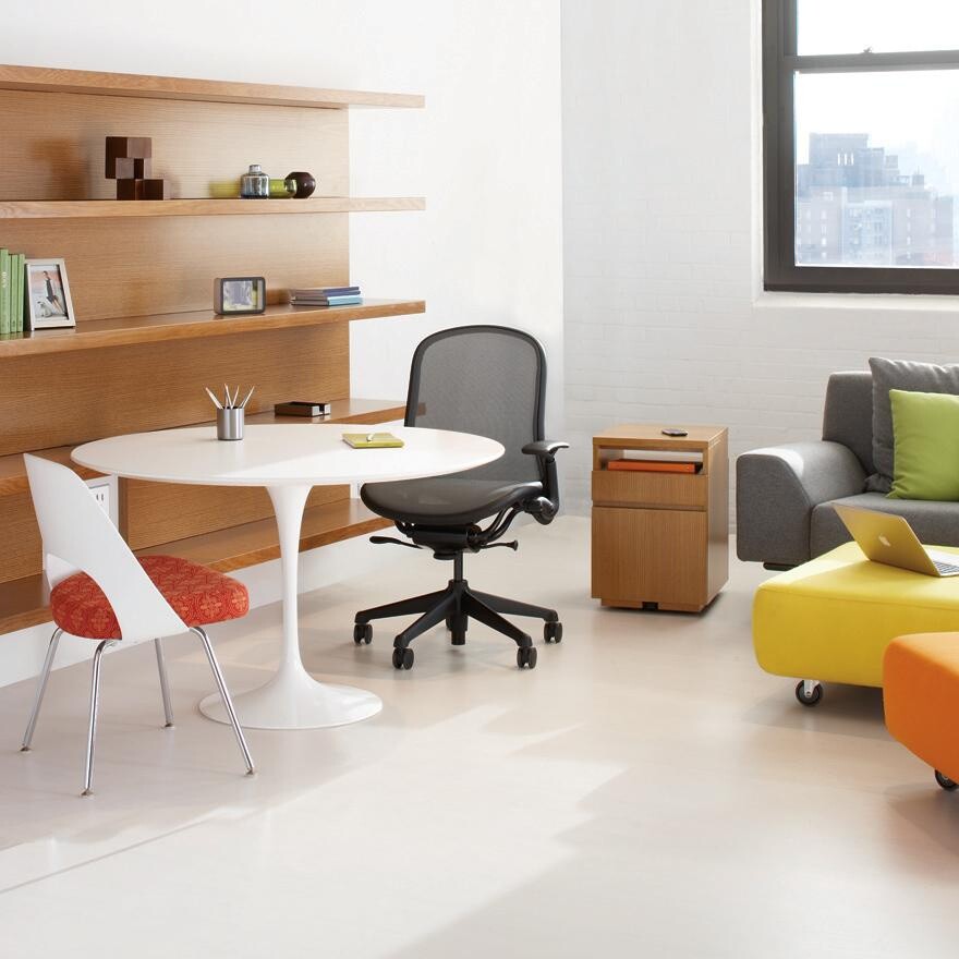 Saarinen Dining Table Ø152cm