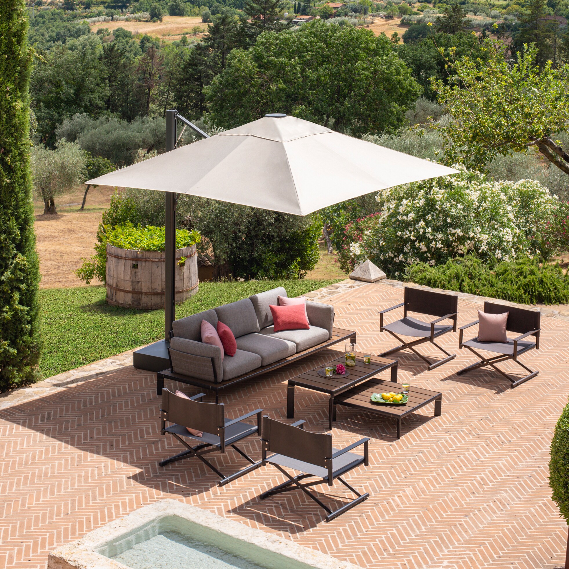 Terra Director's Lounge Chair Foldable