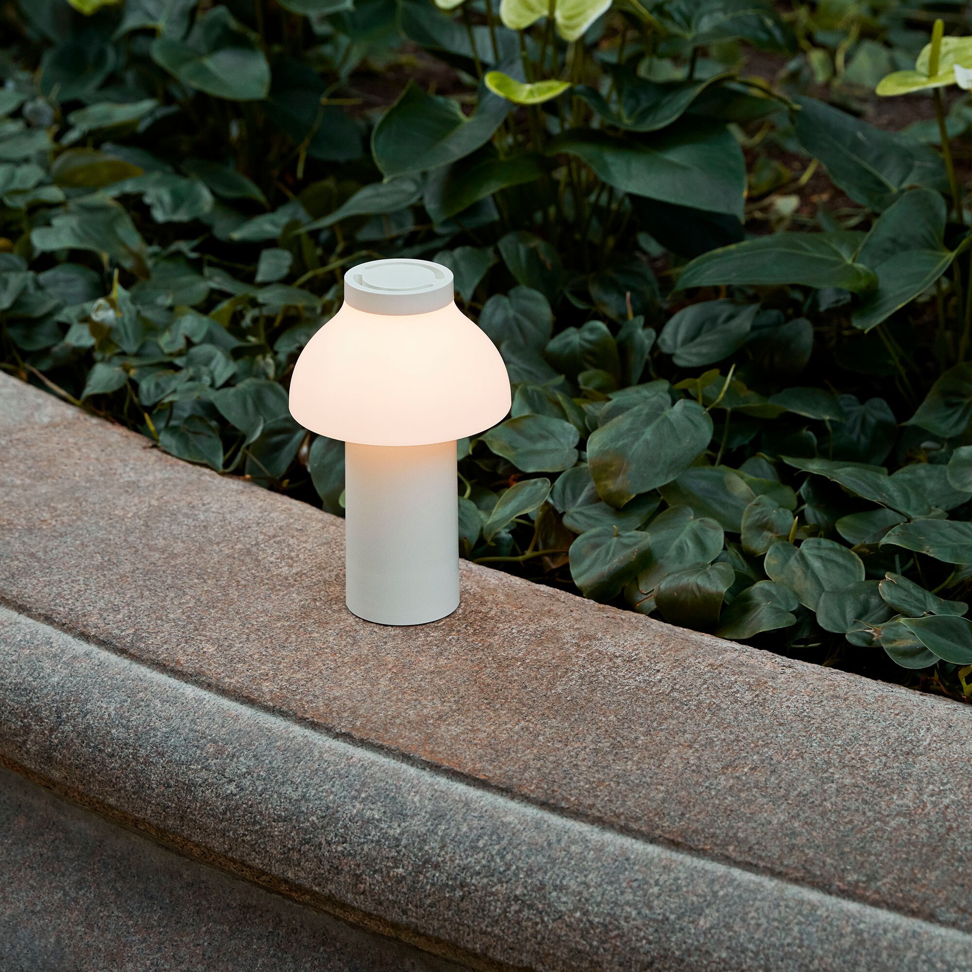 PC Portable Lamp with Battery