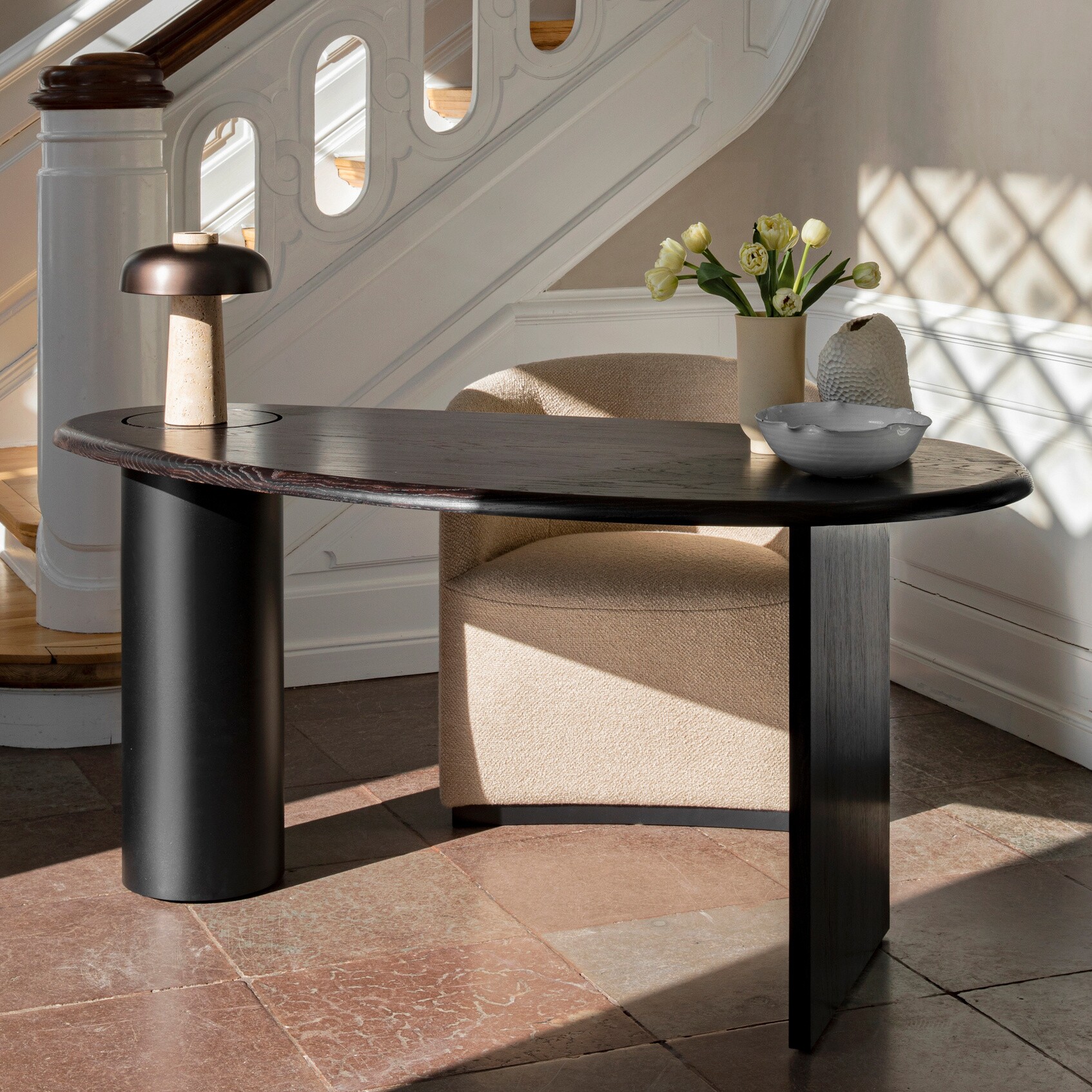 Reverse LED Table Lamp