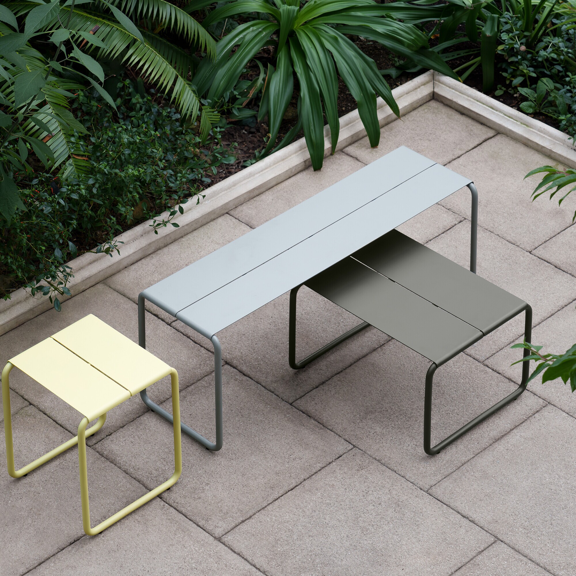 Sine Outdoor Bench