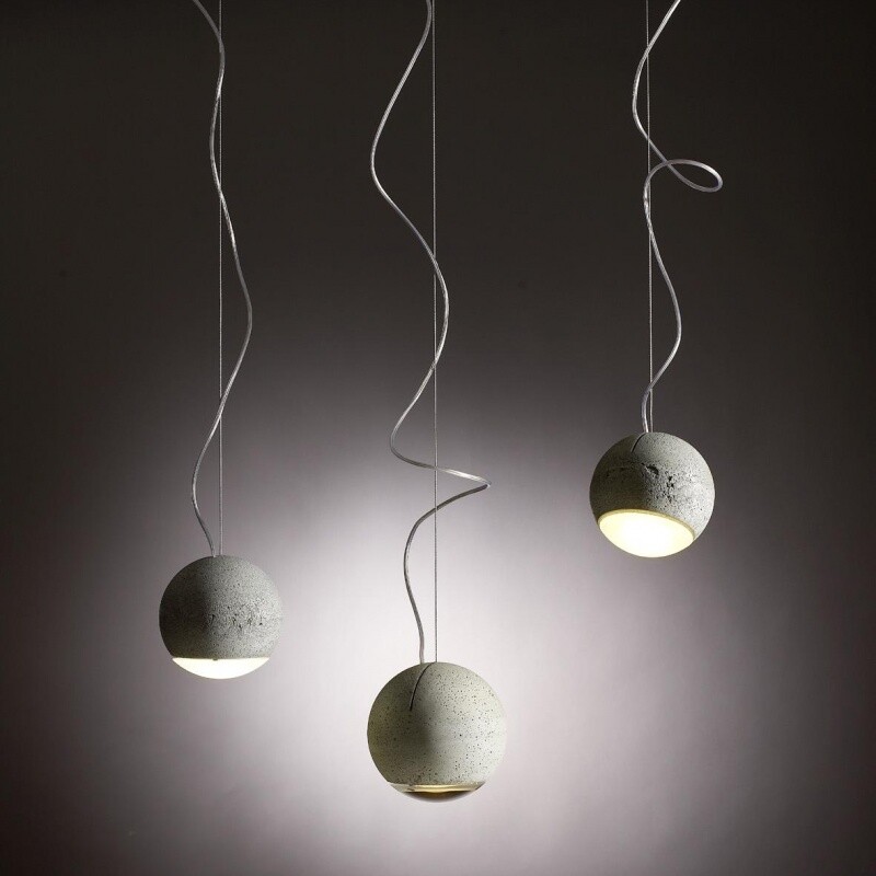 Trabant 2 Suspension Pivotable