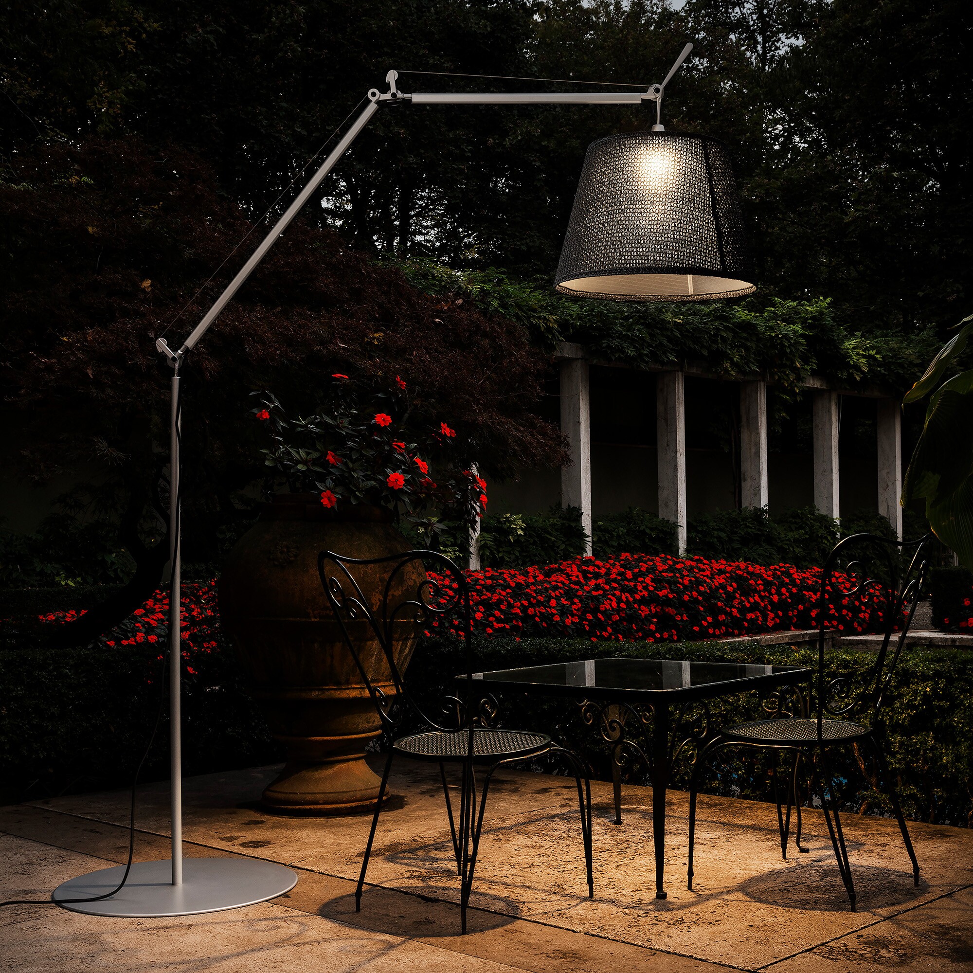 Tolomeo Paralume LED Outdoor Floor Lamp