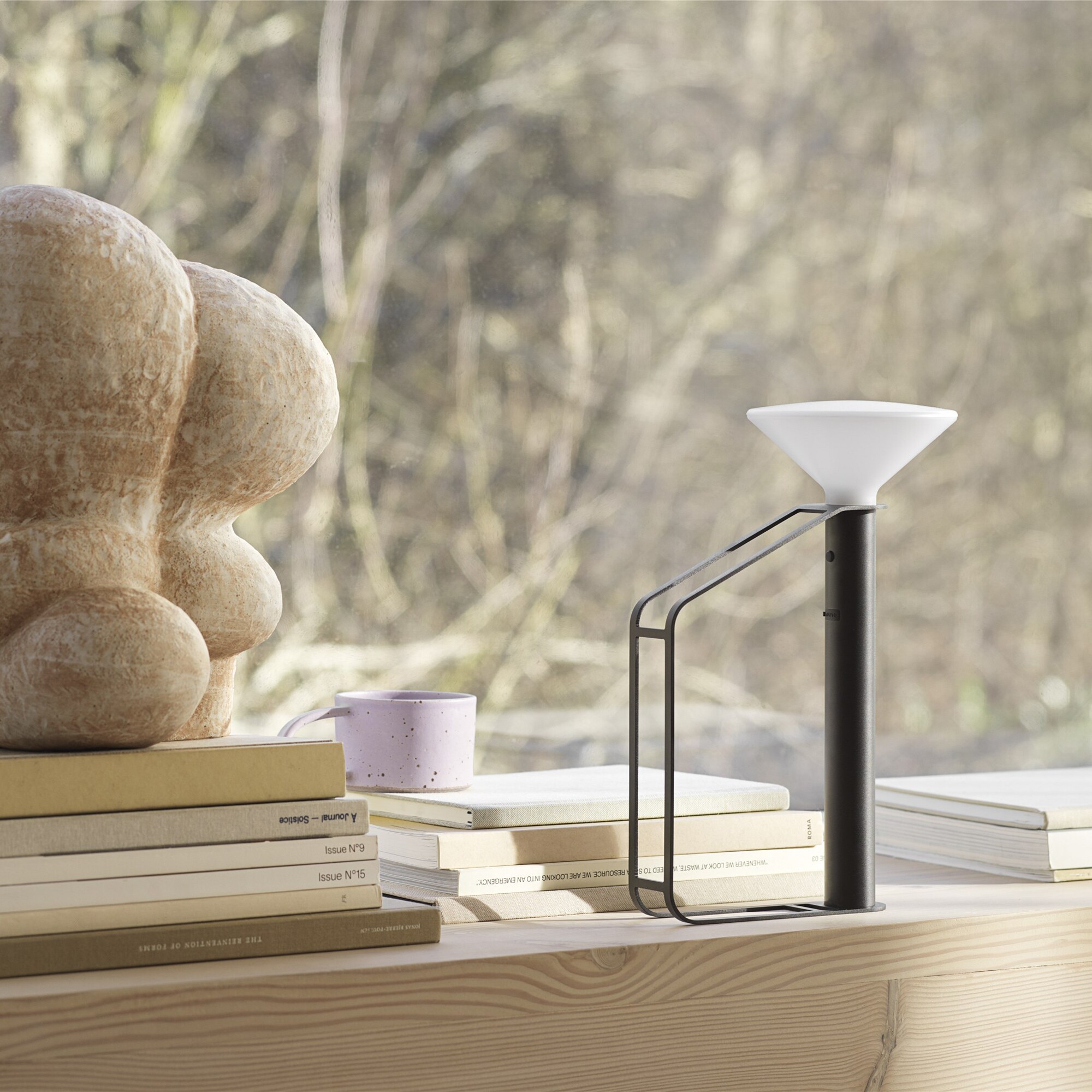 Piton LED Lamp with Battery