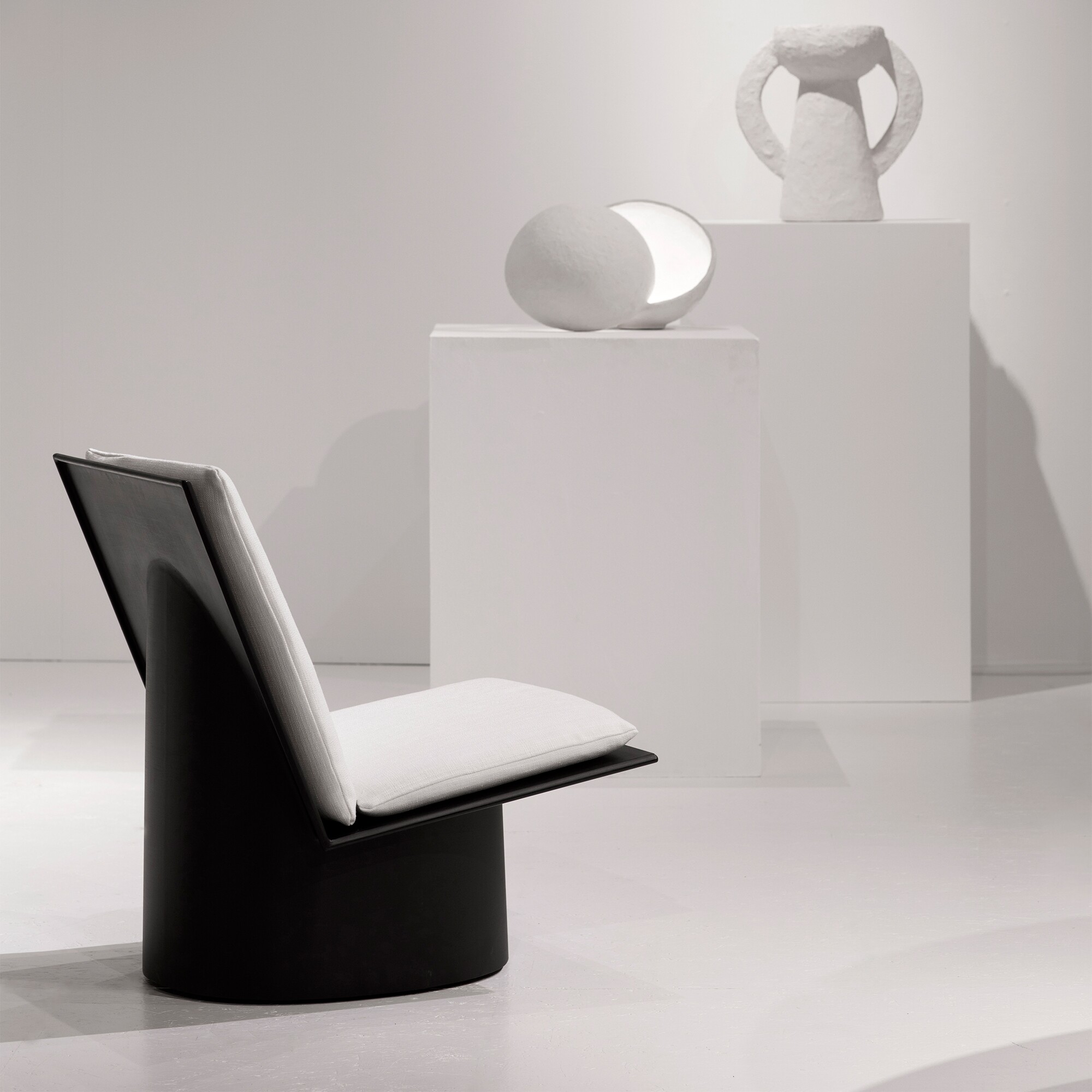 Valerie Marie Lounge Chair