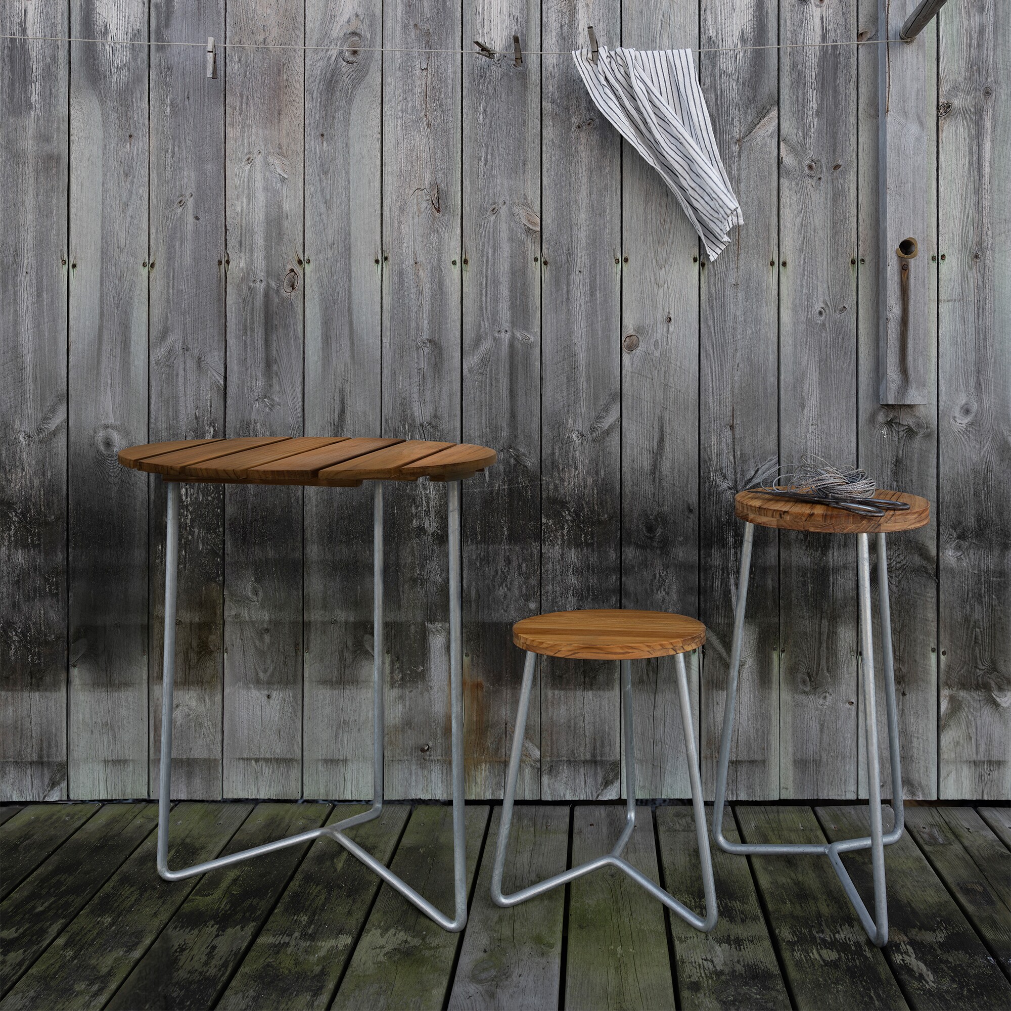 V1 63 Outdoor Bar Stool