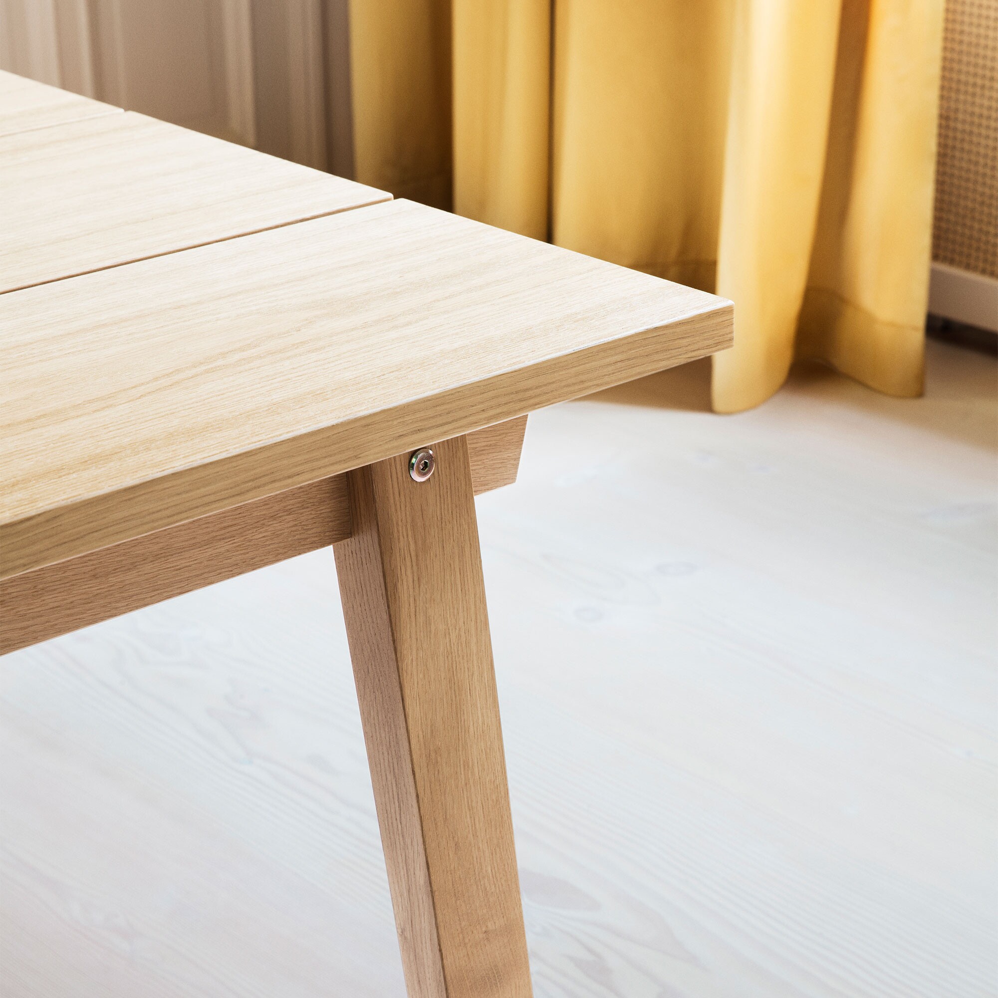Slice Wood Dining Table