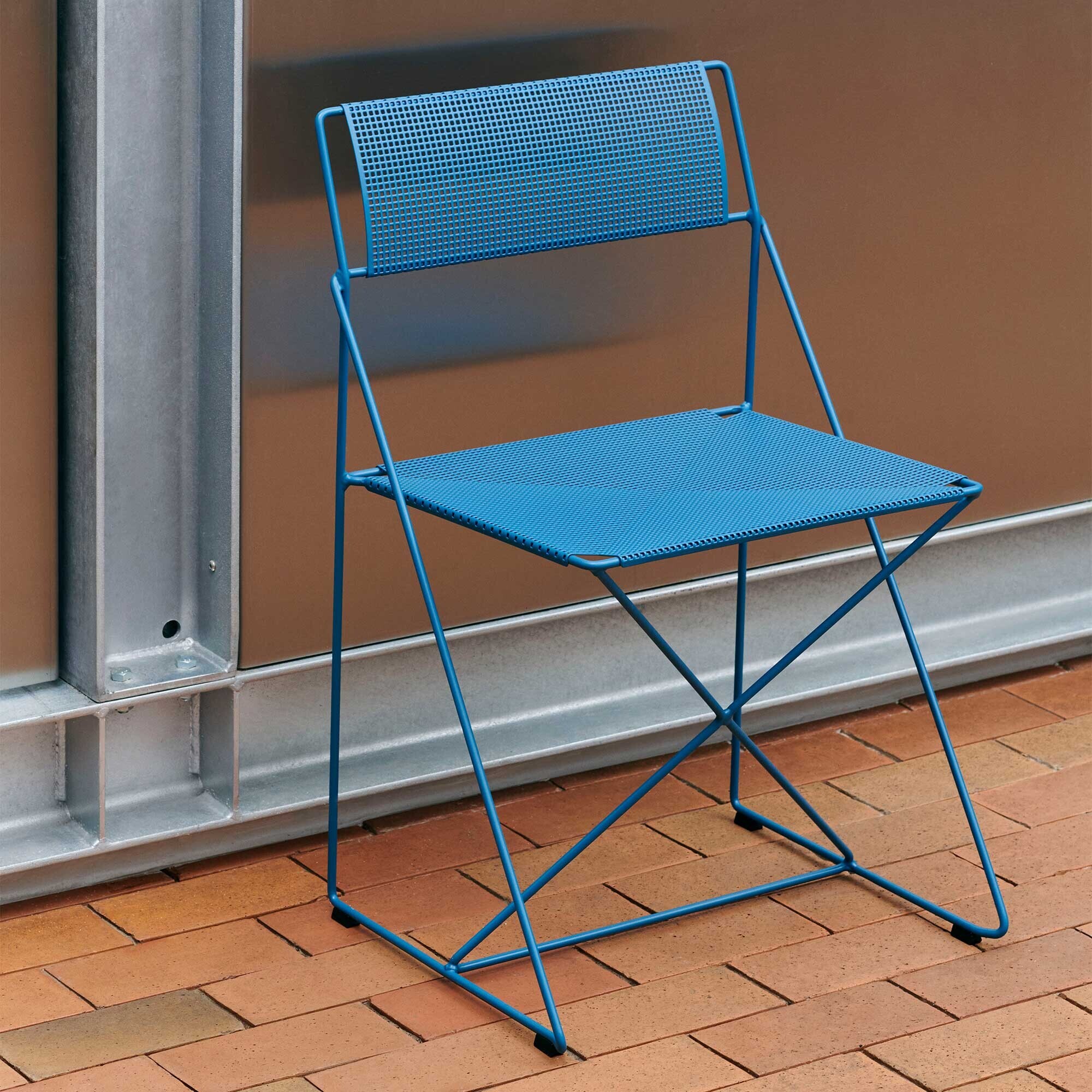 X-Line Outdoor Chair