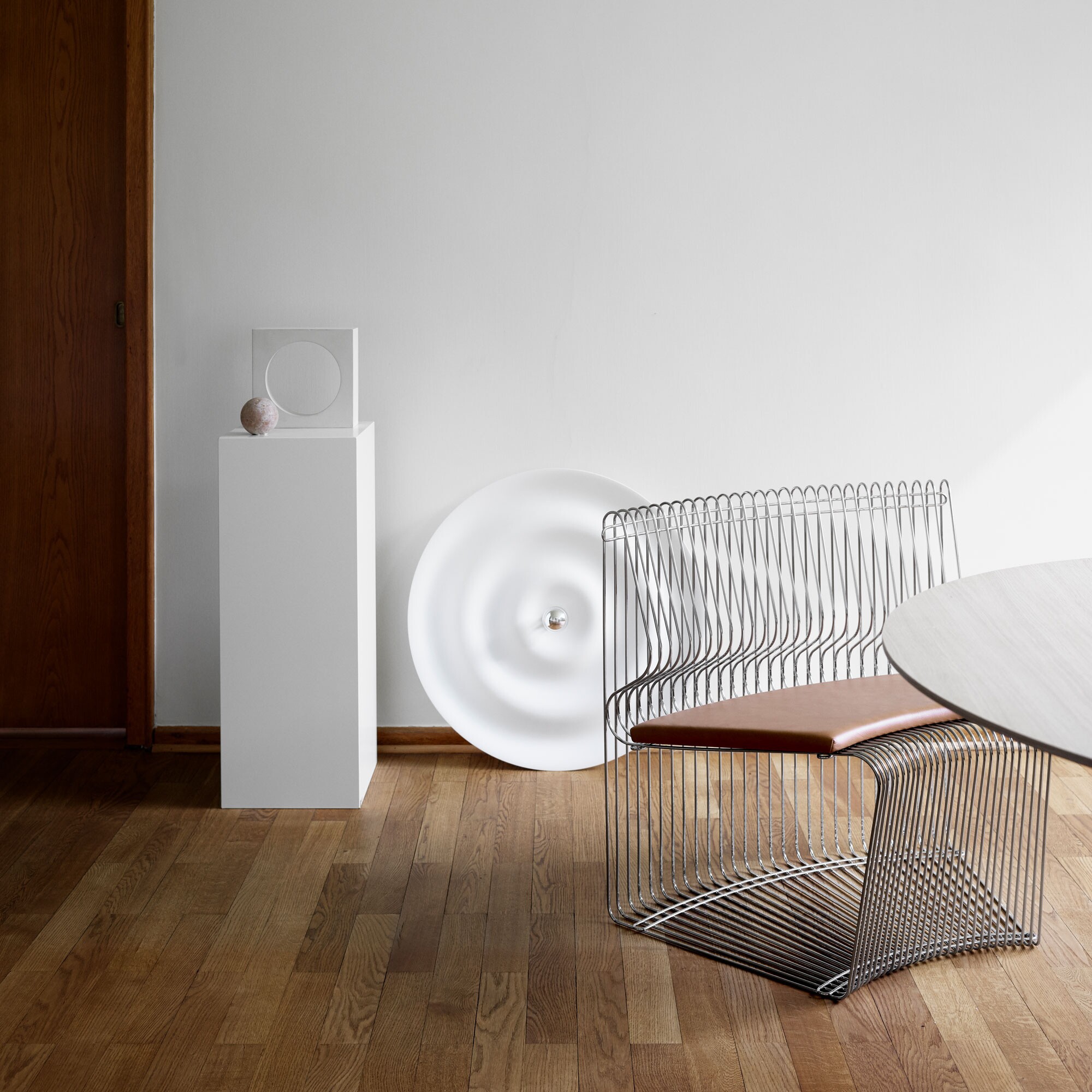 Pantonova Convex Garden Lounge Chair