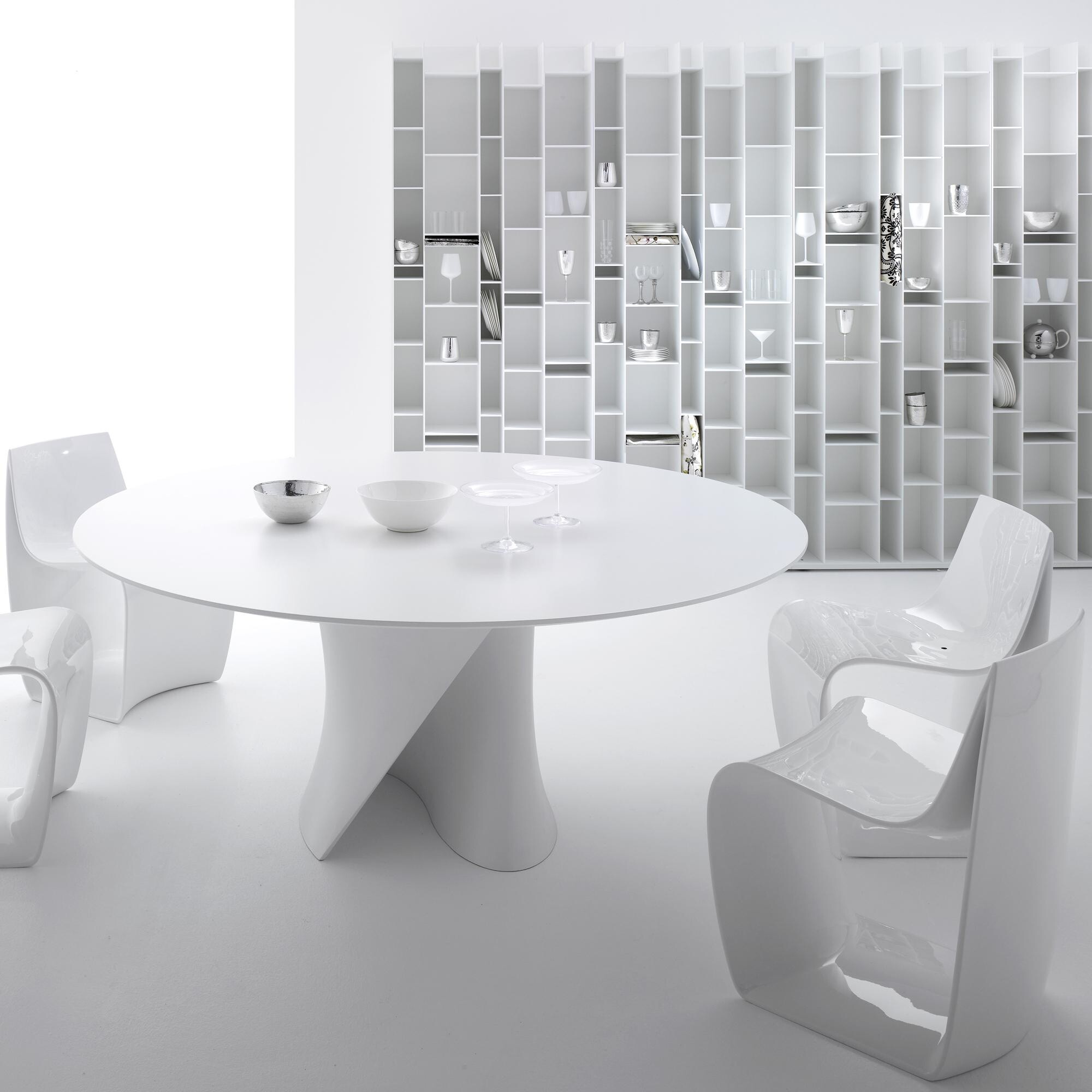 S Table Dining Table White Base
