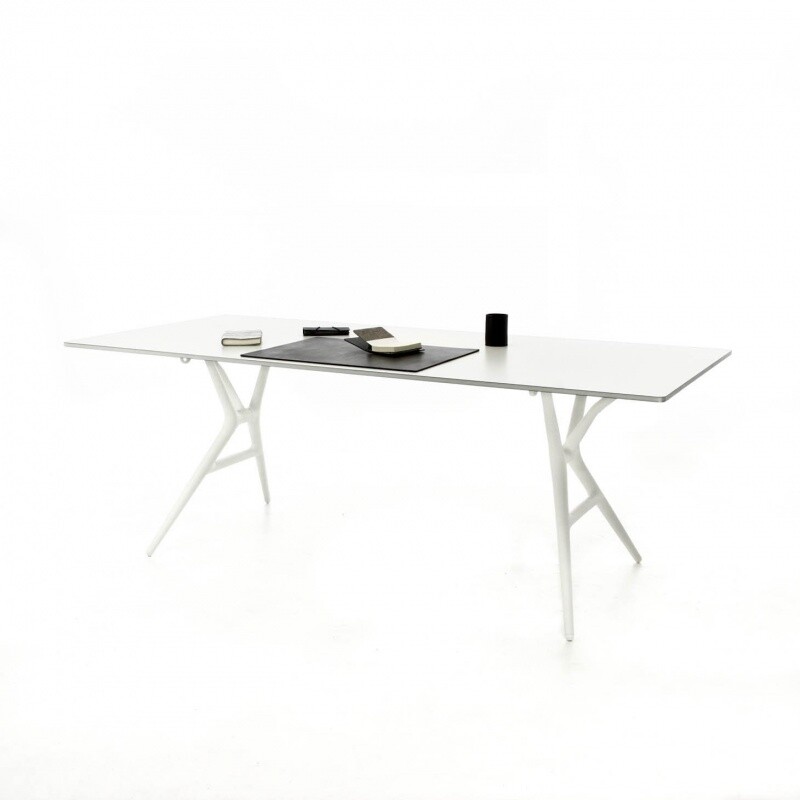 Spoon Table 140cm