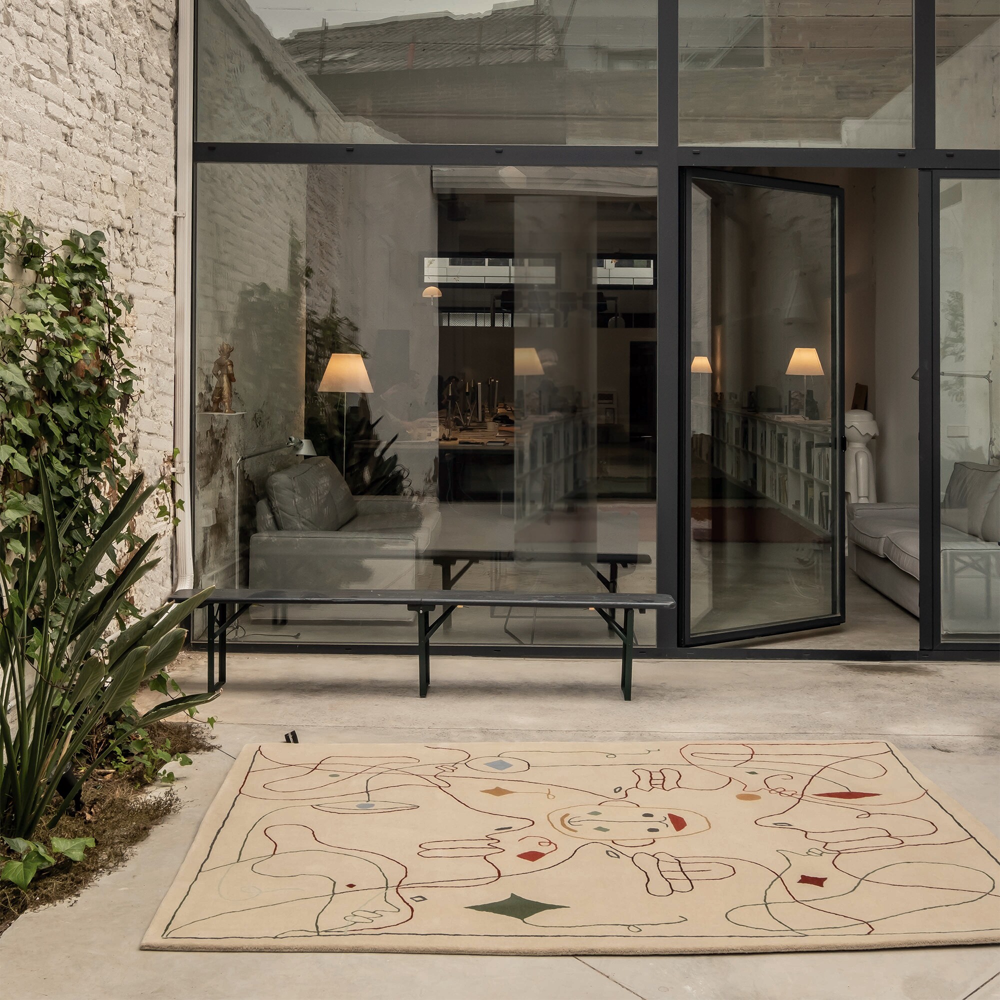 Silhouette Outdoor Rug