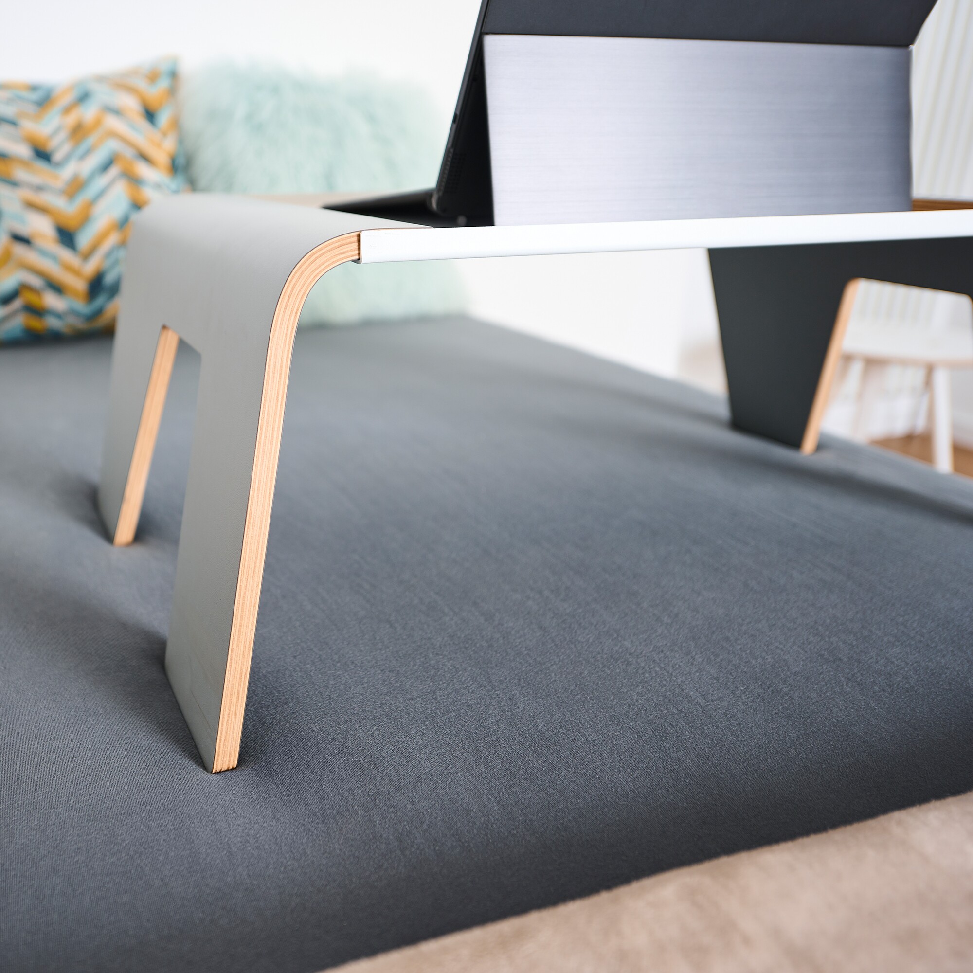 Praktisch Breakfast/Notebook Tray