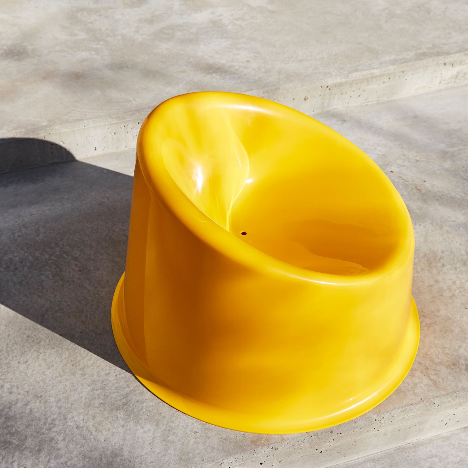 Panto Pop Stacking Chair