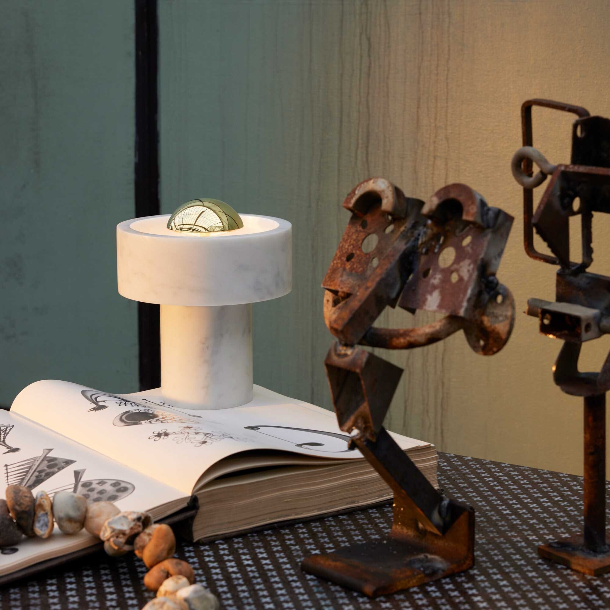 Stone LED Table Lamp with Battery