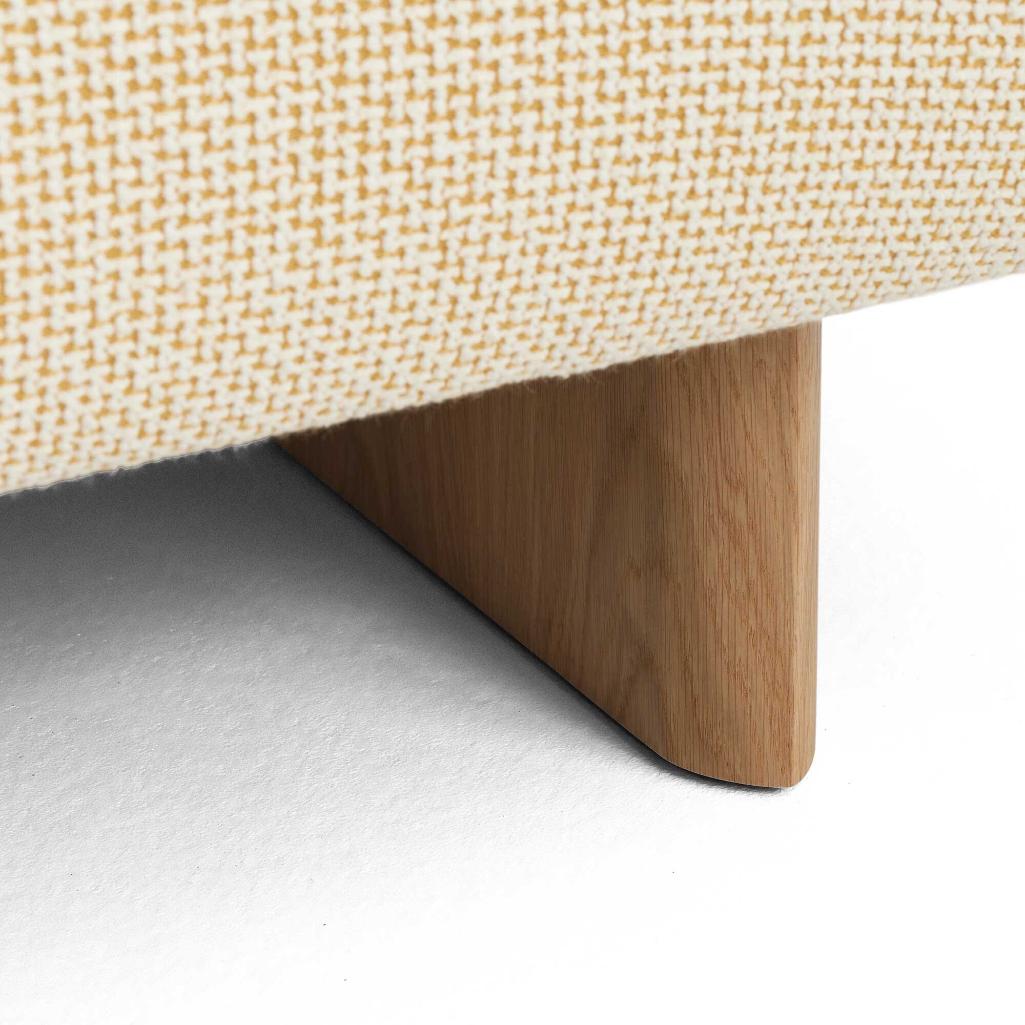 Quilton Lift 2 Seater Sofa