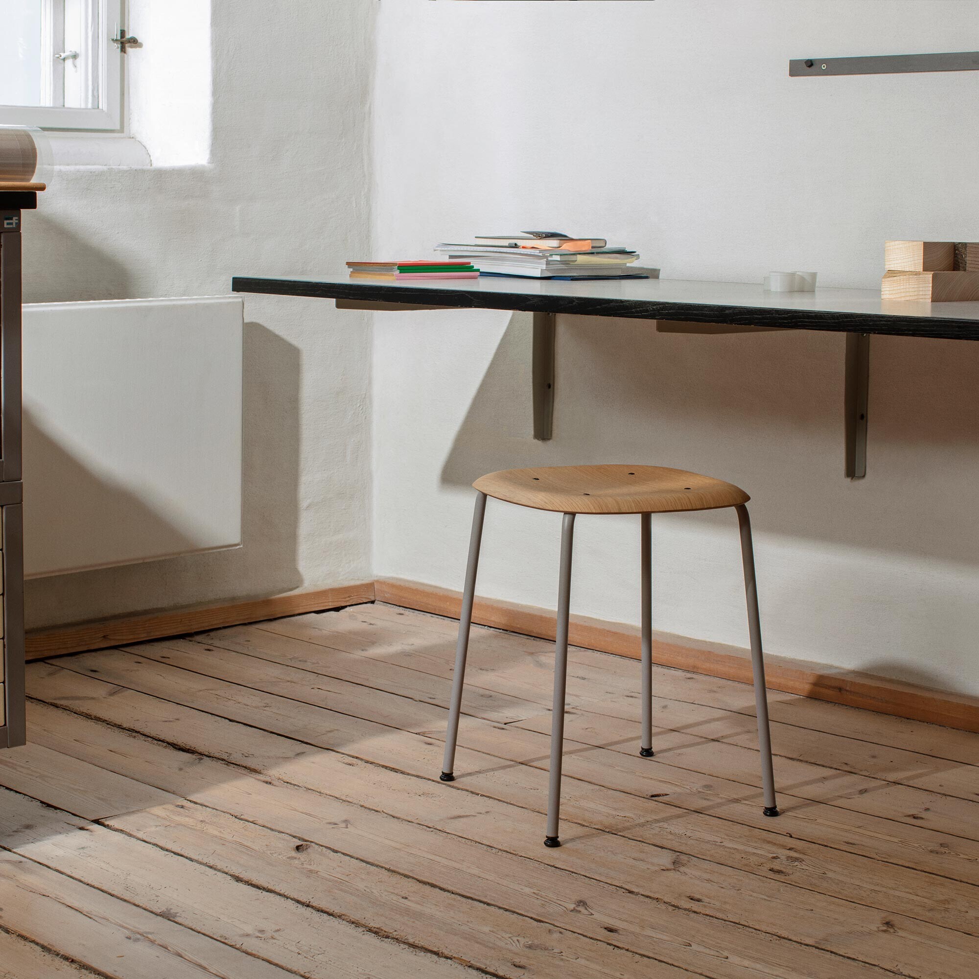 Soft Edge 70 Stool