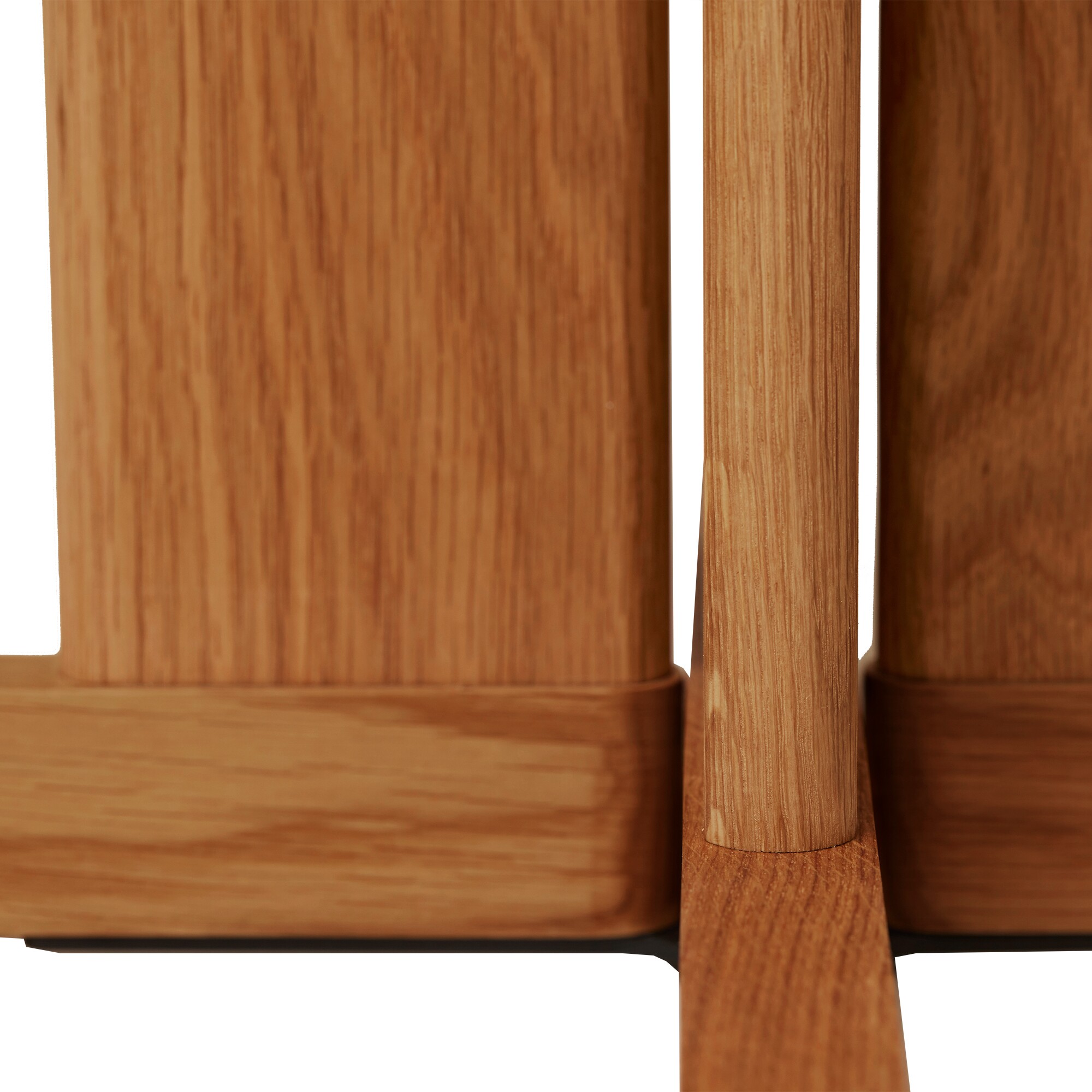 Quatrefoil Table 68x68cm