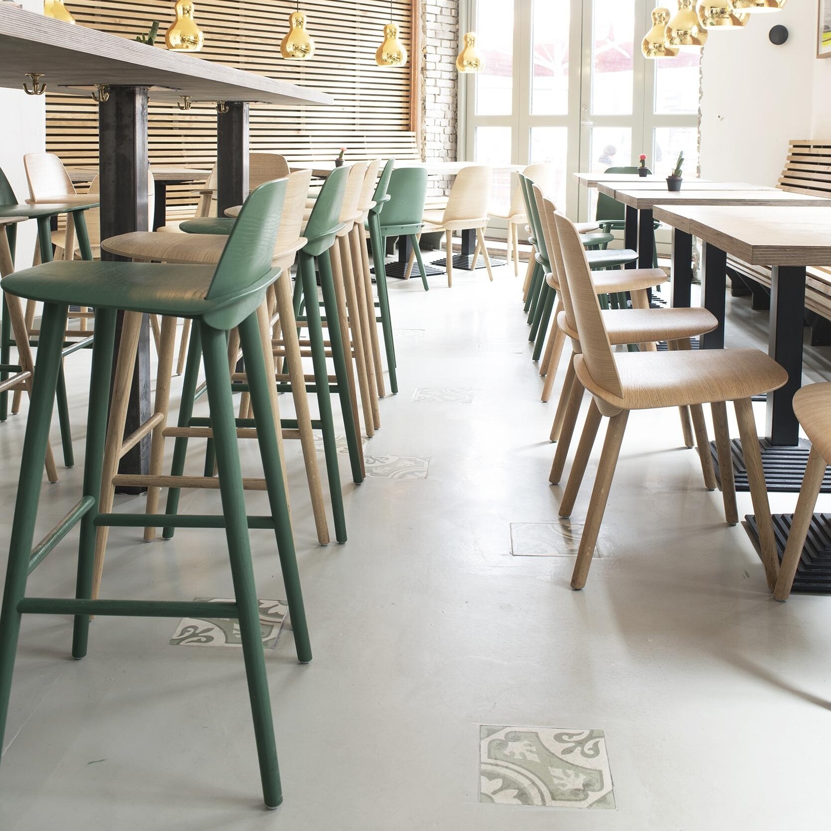 Promotion Set Nerd Chair + Fur